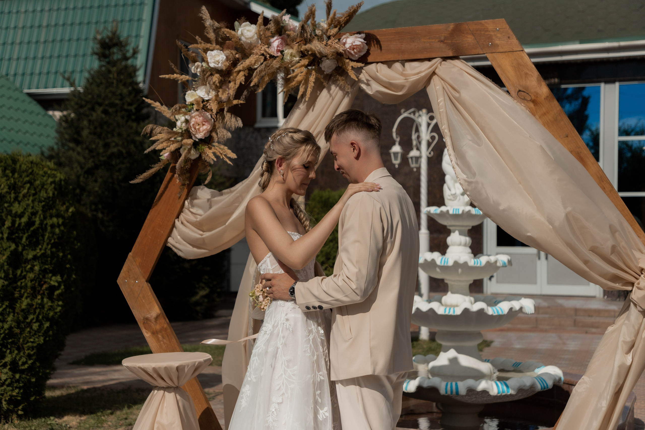 Роман и Александра (банкет). Свадебный фотограф Ангелина Сунгатулина | Саратов | Балаково | Вольск