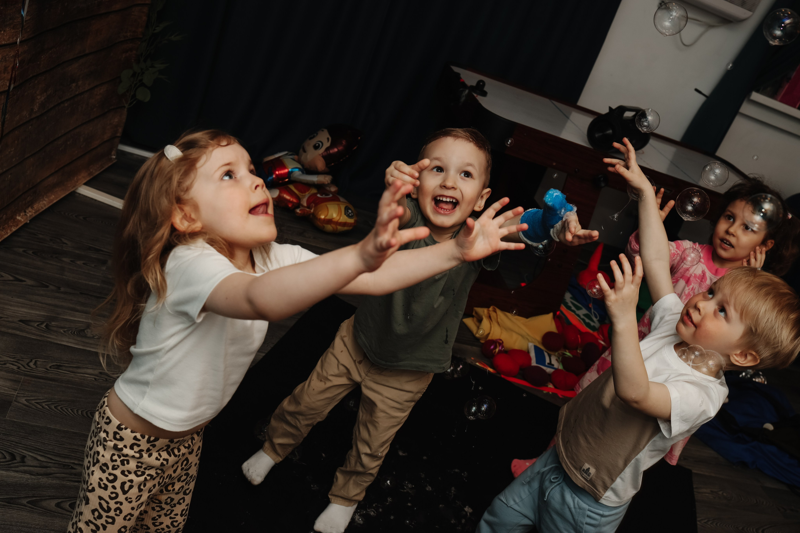 Андрюше 4 годика. Фотограф Новосибирск