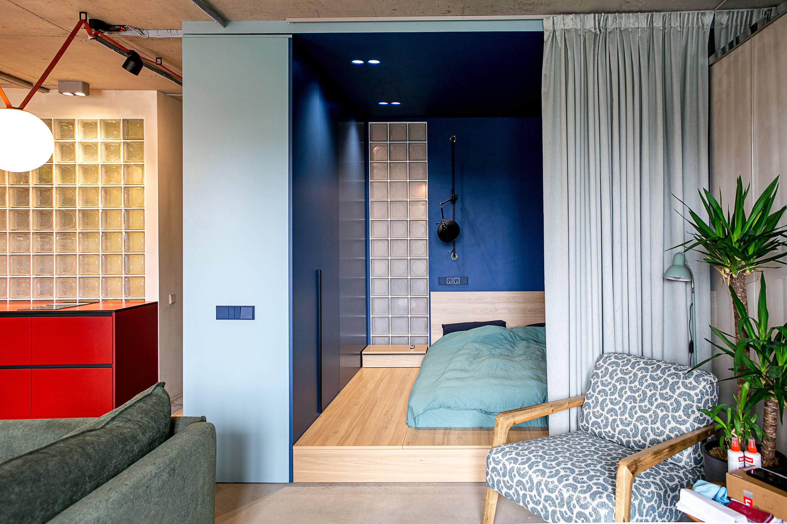 Интерьер ЖК Ирнест. Контент фотограф, съемка для маркетплейсов, фуд съемка и репортажи в Новосибирске Ралия Галеева