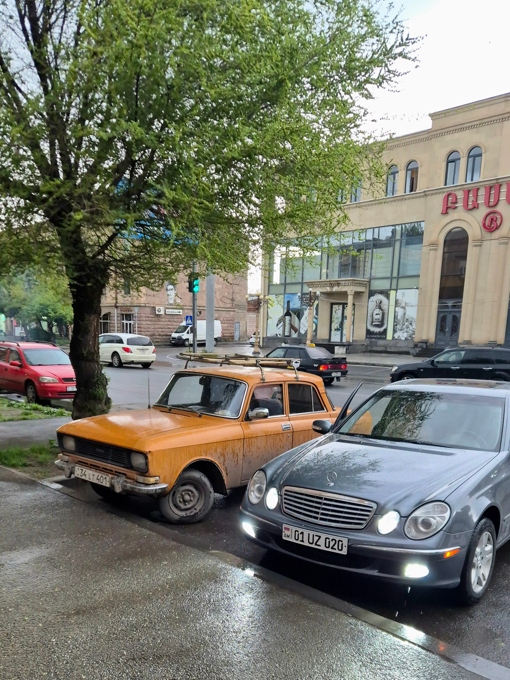 Гюмри - город контрастов :) 