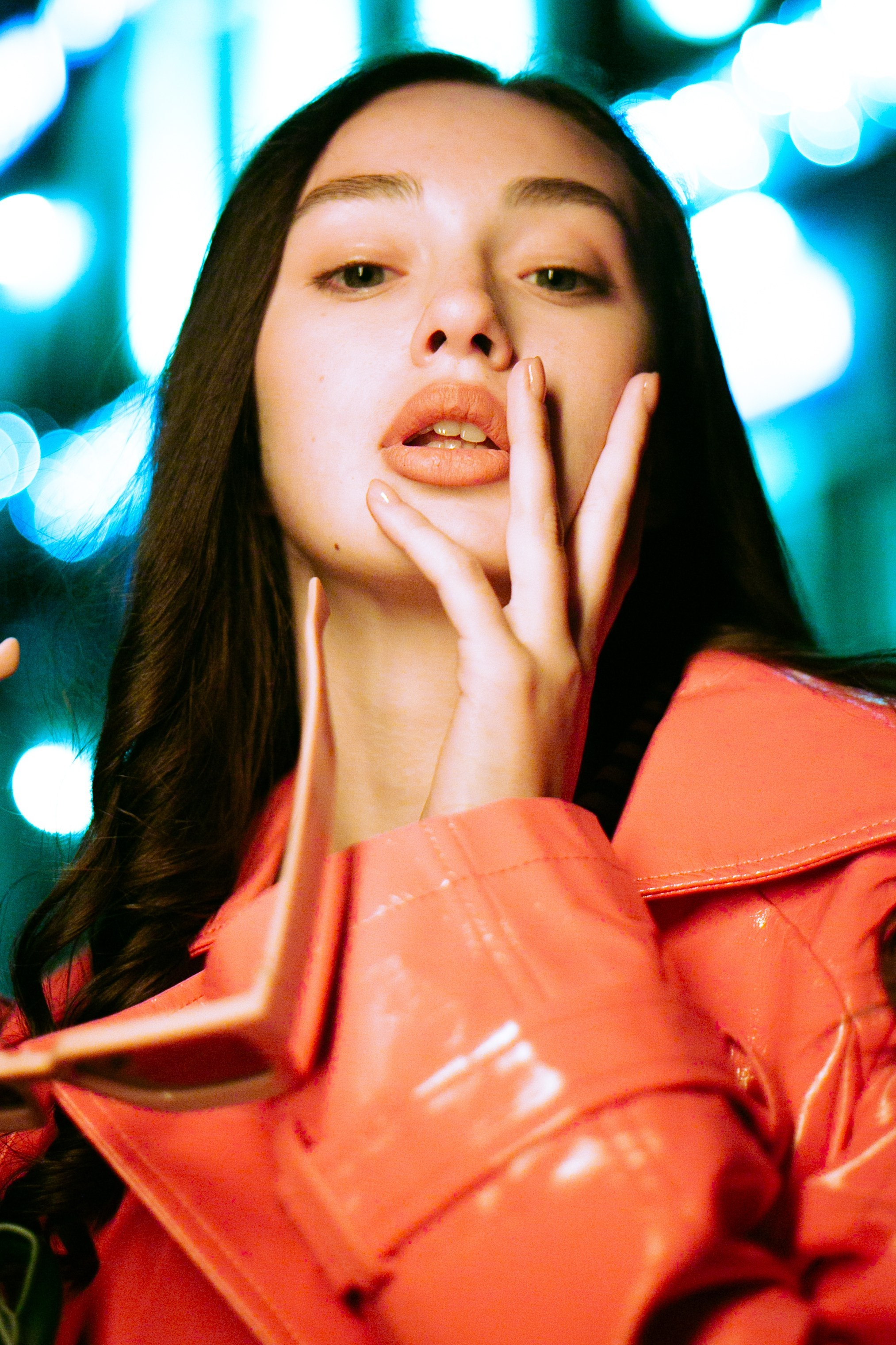 Женский портрет. Oyallu.ru