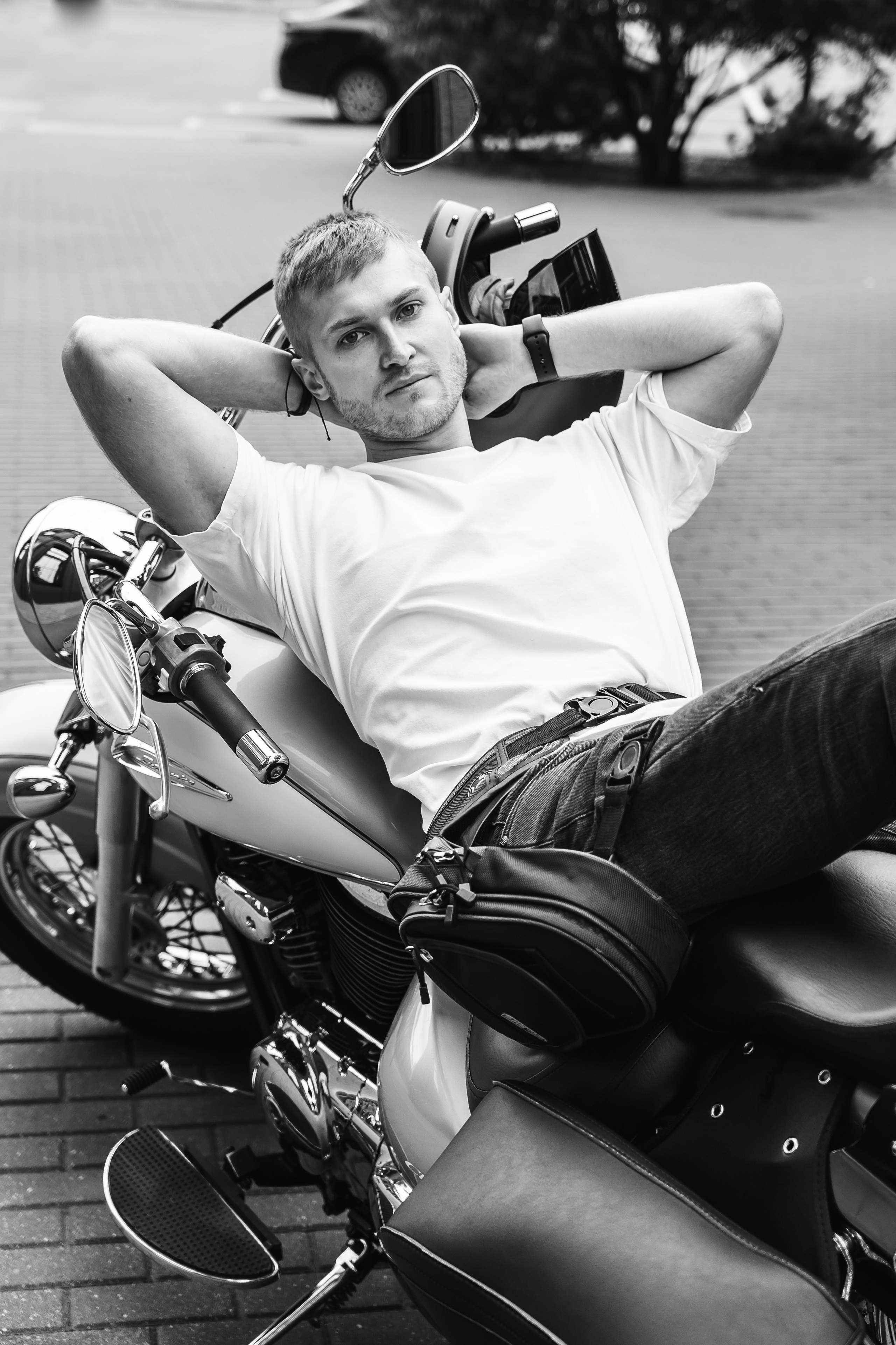 Олег и Сузуки. Наталия Фролова. Фотограф. Москва