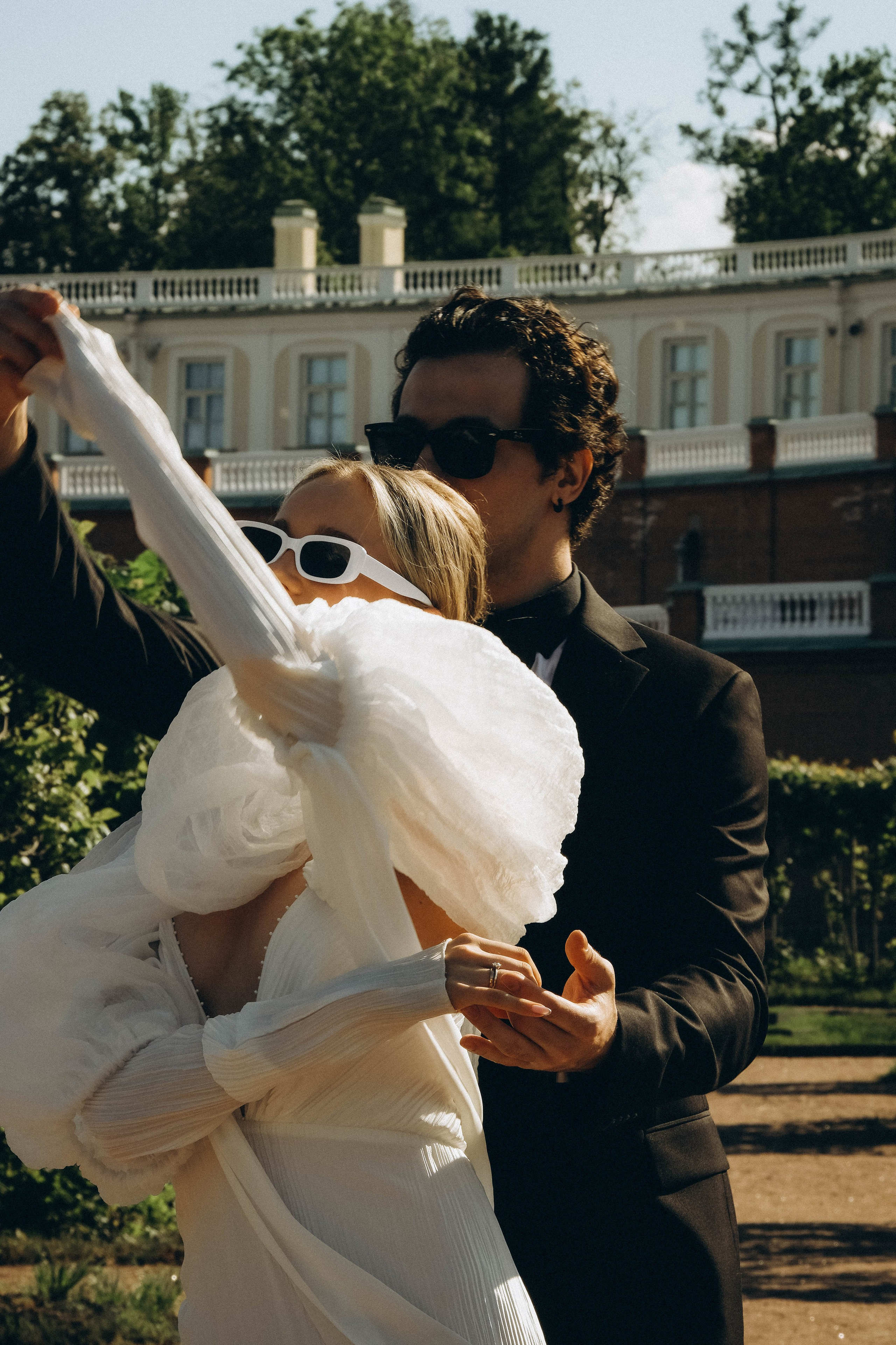 СВАДЕБНАЯ СЬЕМКА В ПАРКЕ ОРАНИЕНБАУМ. Профессиональный фотограф, Санкт-Петербург — Виктория Богомолова