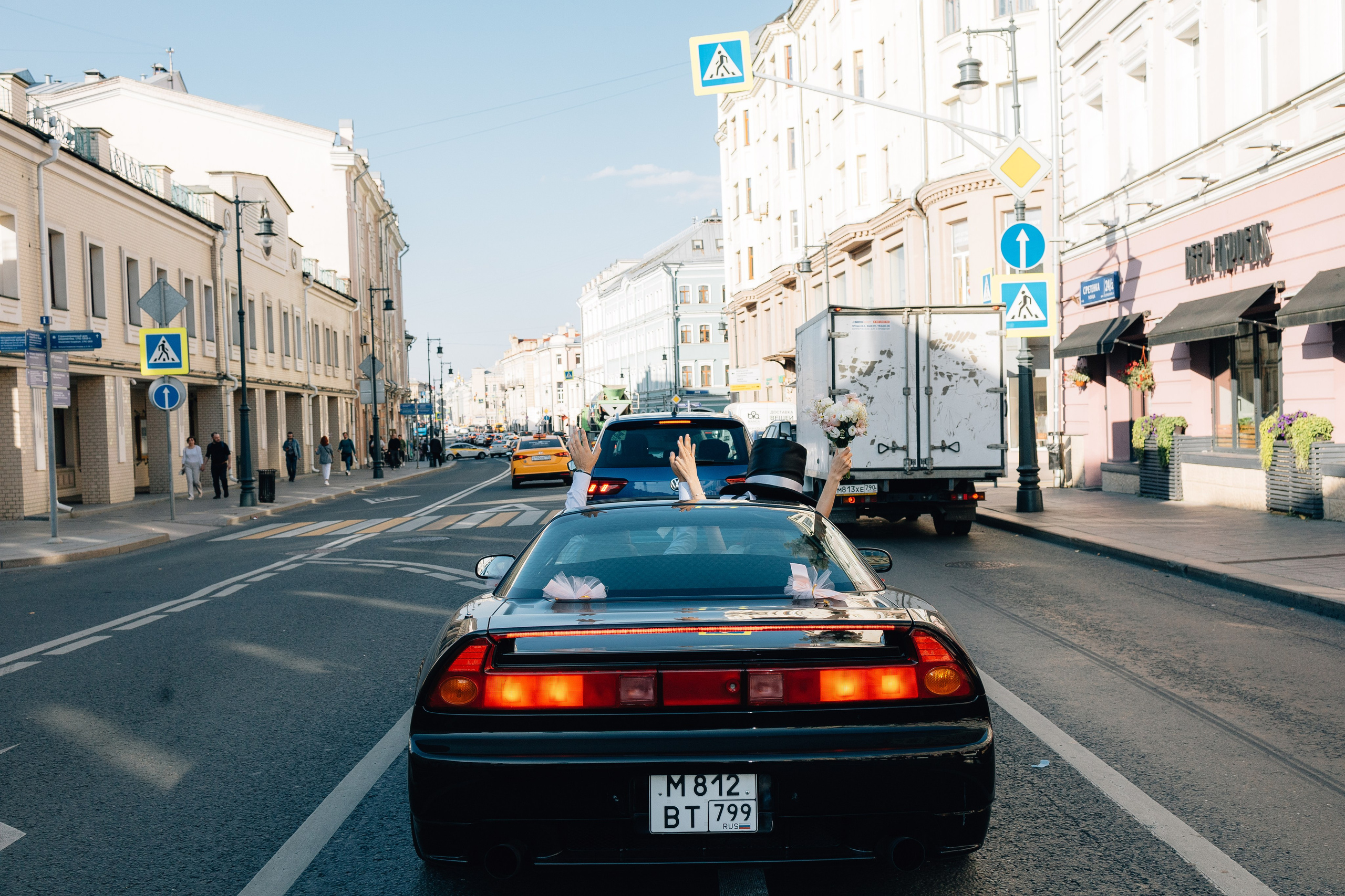 На кабриолетах. Свадебный фотограф в Москве Арчылан Николаев