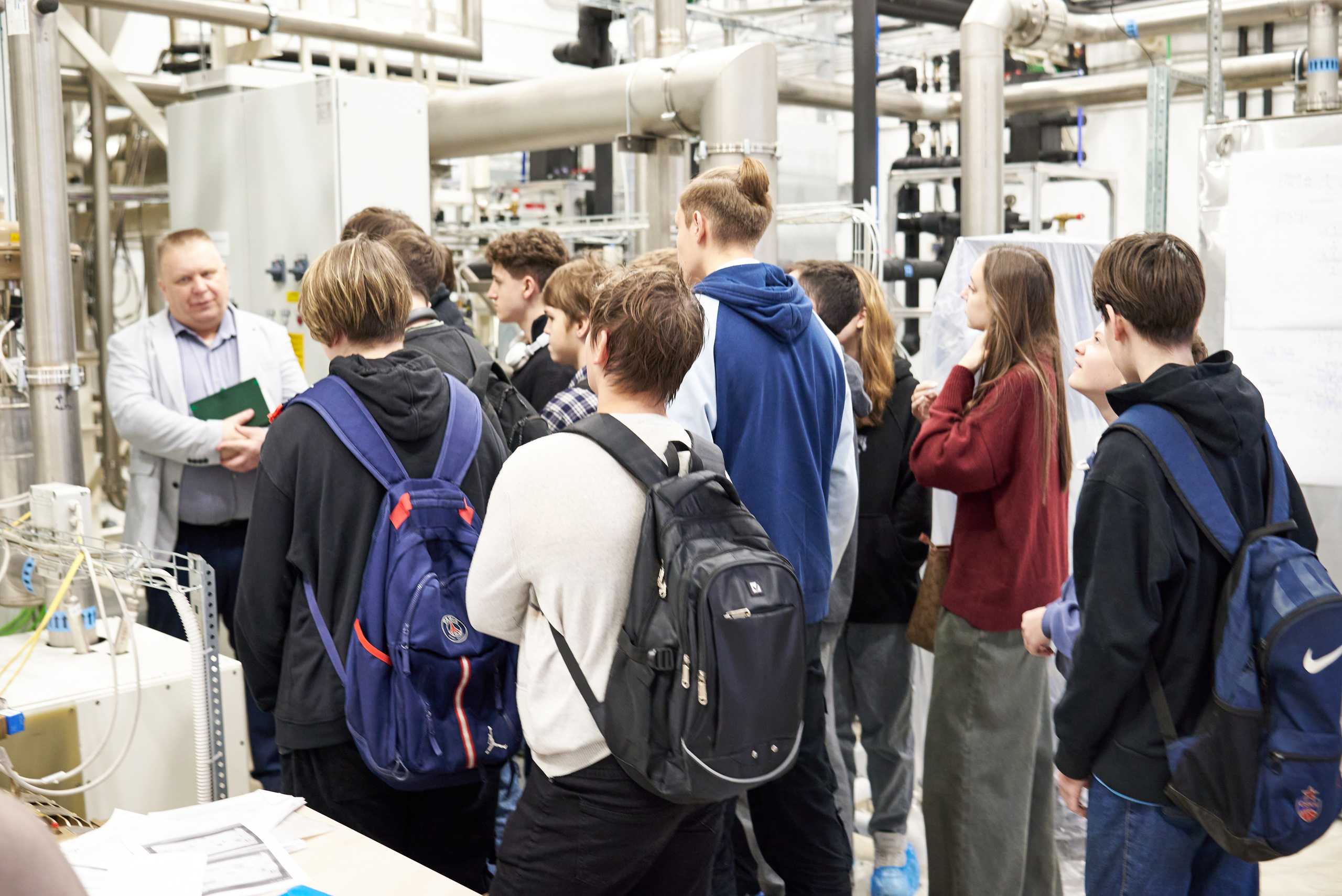 Экскурсия в «Газпром Космические системы». Фотограф Щёлково