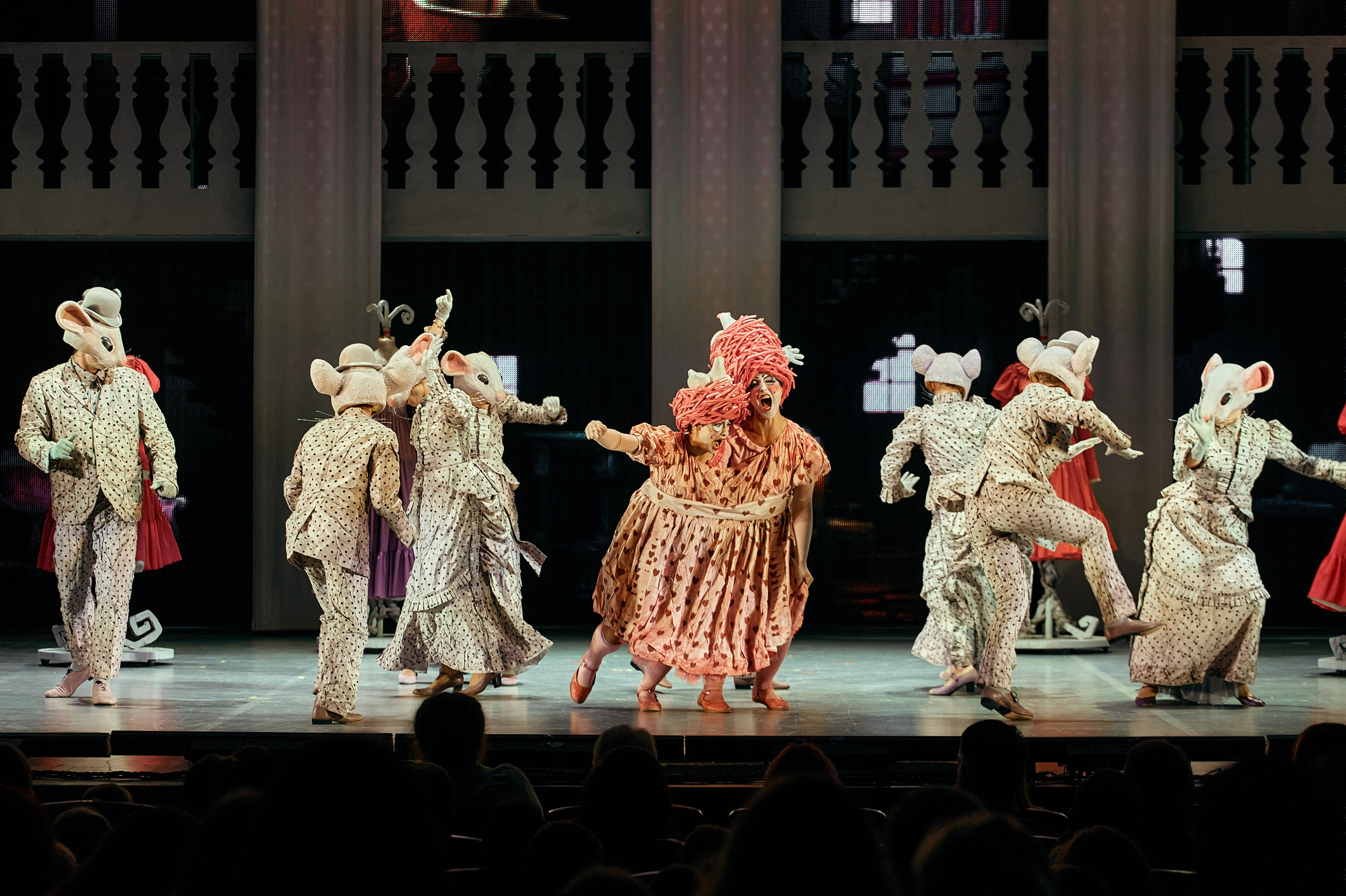 Все о Золушке. Фотограф Нина Антонова