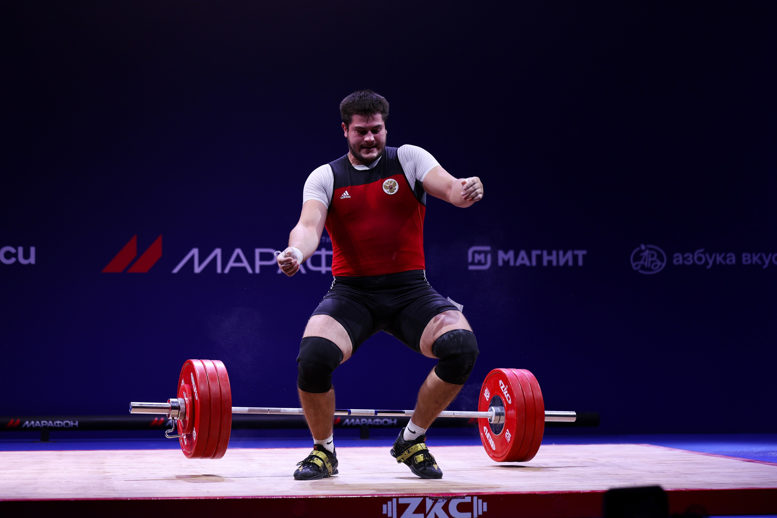 Чемпионат России по тяжелой атлетике 2025. Спортивный и репортажный фотограф Антон Тереханов