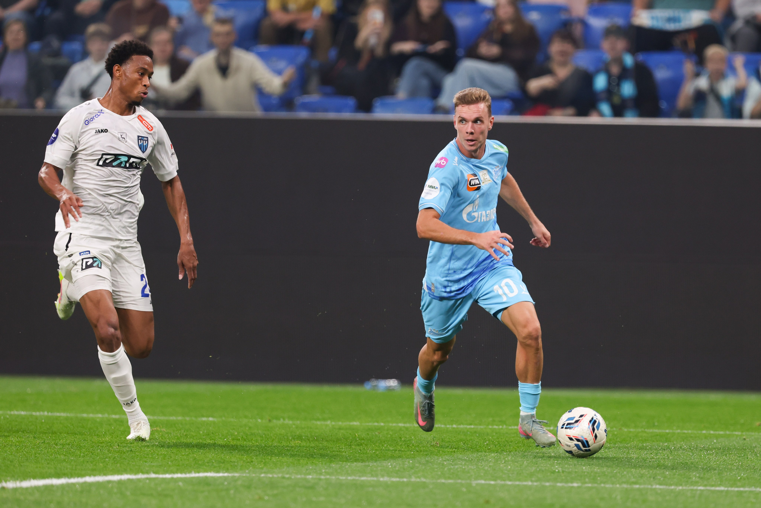 ФК «Зенит» — ФК «Пари НН» 30.08.2025. Спортивный и репортажный фотограф Антон Тереханов