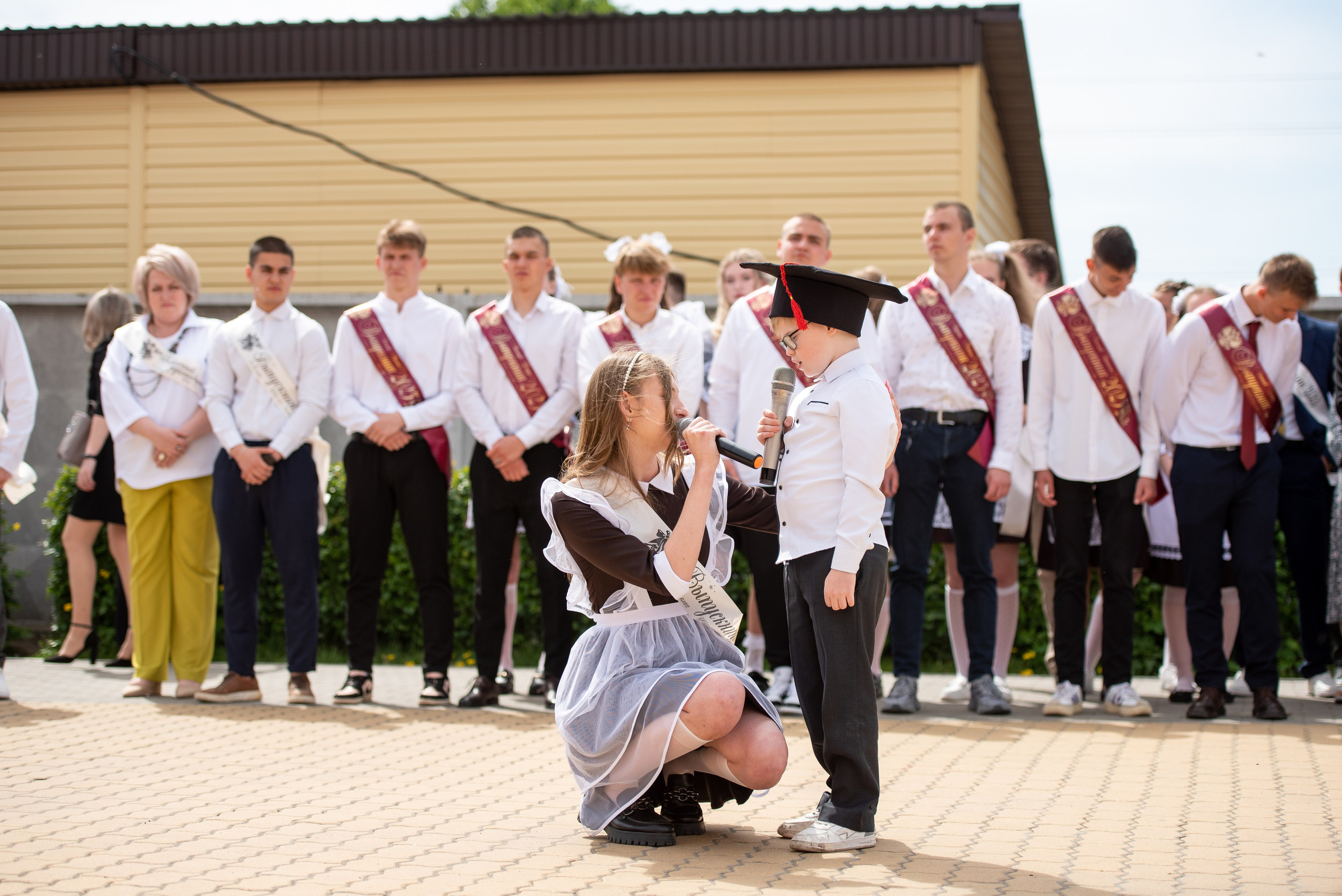 Выпускные школ. Свадебный и репортажный фотограф