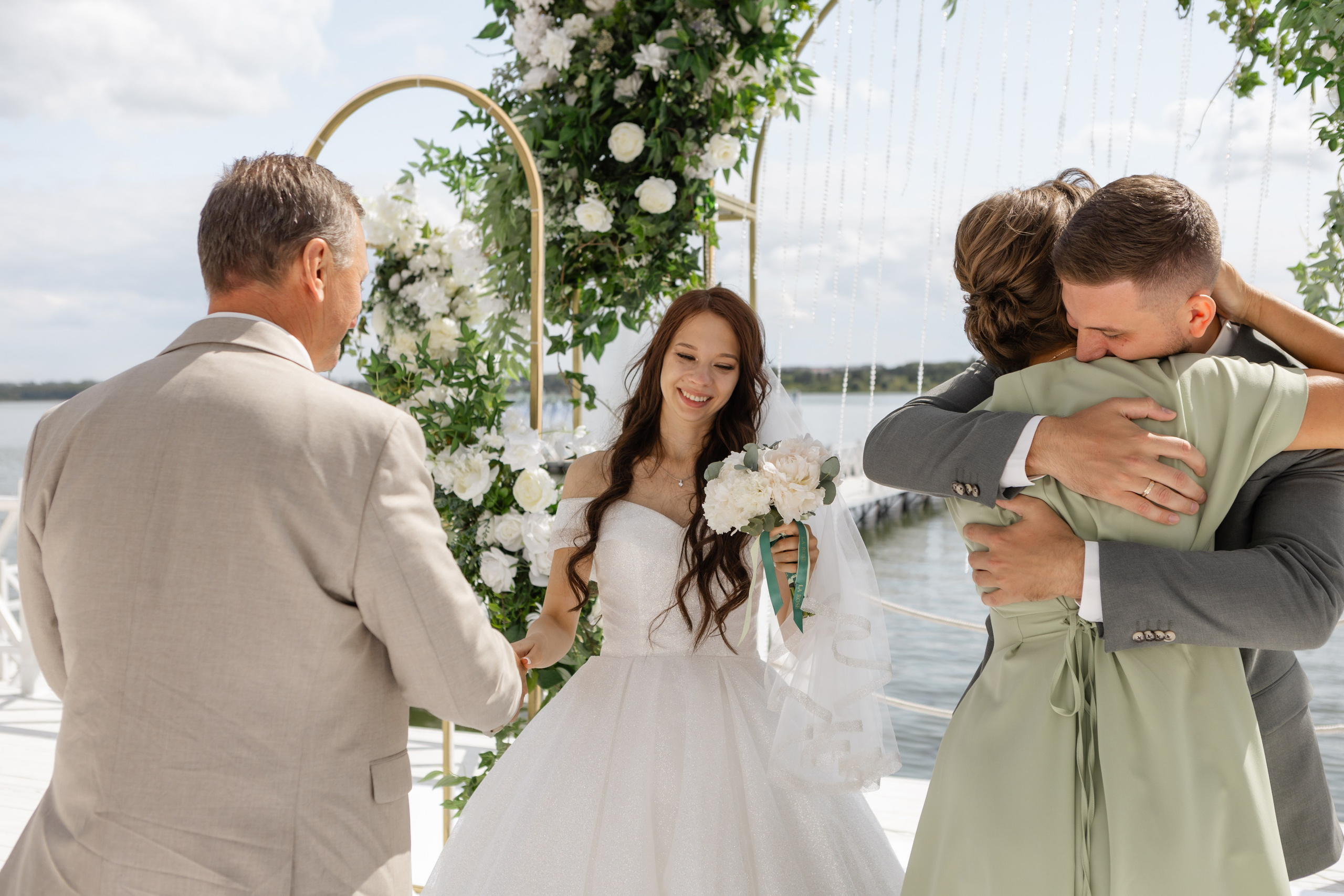 Саша и Алина. Главная