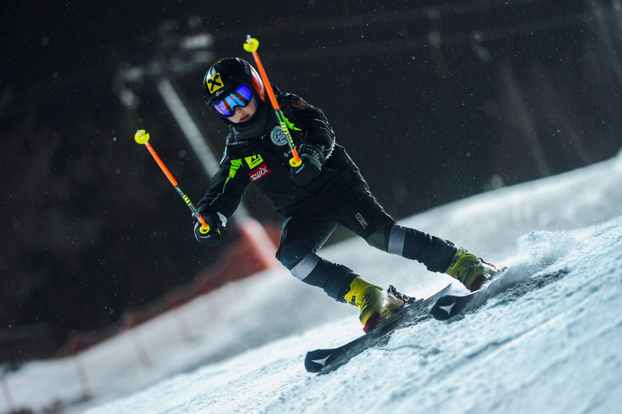 2025.12.25 | Горные лыжи. Тренировка. Шуколово, 5й склон. Фотограф Студитский Евгений