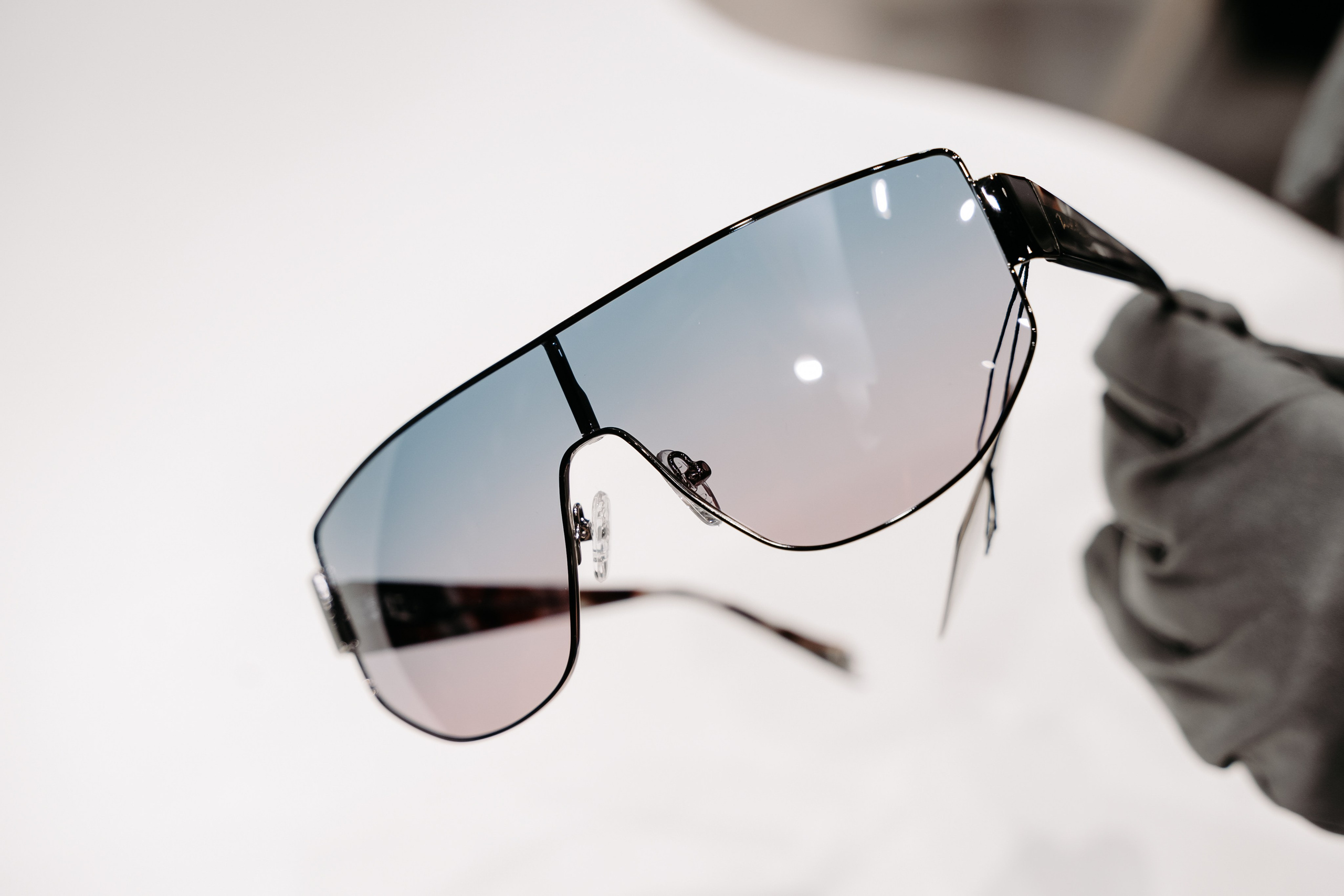 Оптическая_выставка. Репортажный и свадебный фотограф в Москве Рая Небогатова