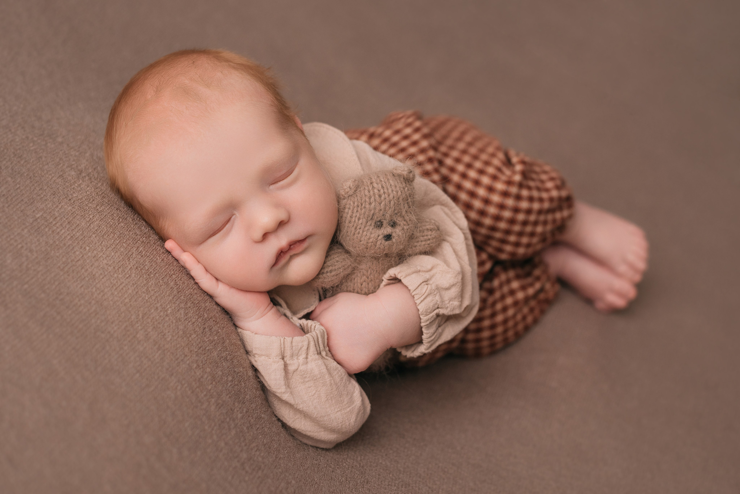 Артем. Фотограф новорожденных Белгород