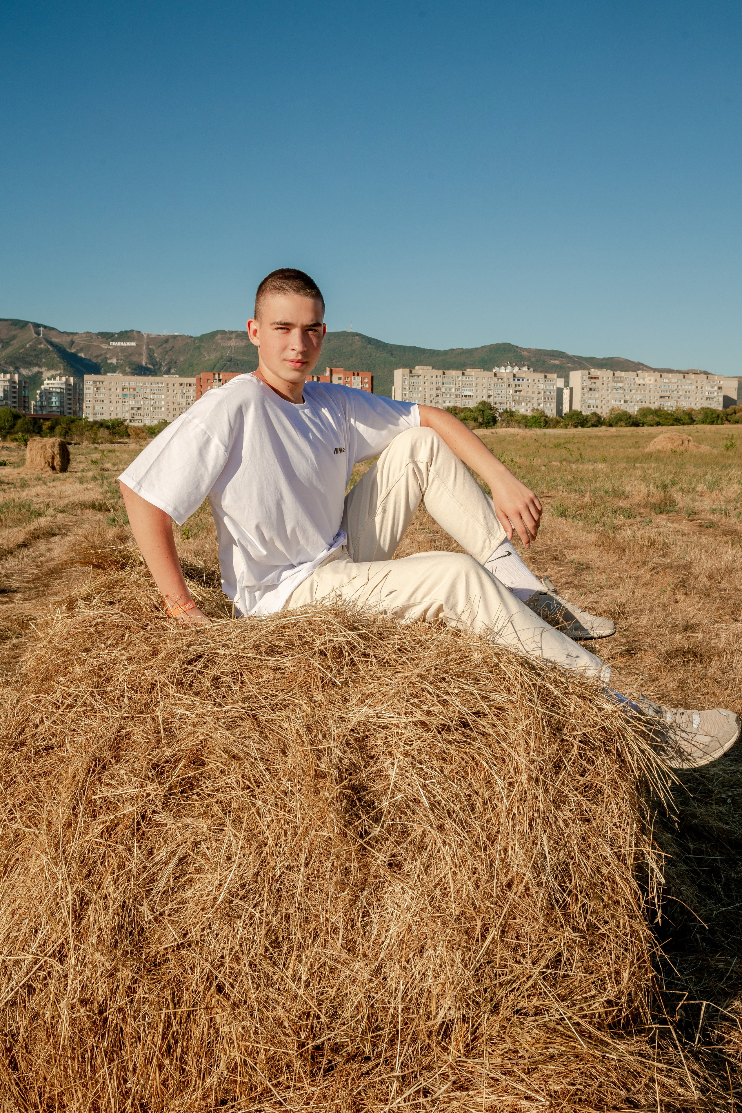Ольга, Виталий, Никита, Вадим и Аделина. Фотограф в Геленджике, Архипо-Осиповке, Абрау-Дюрсо, Кринице Виктория