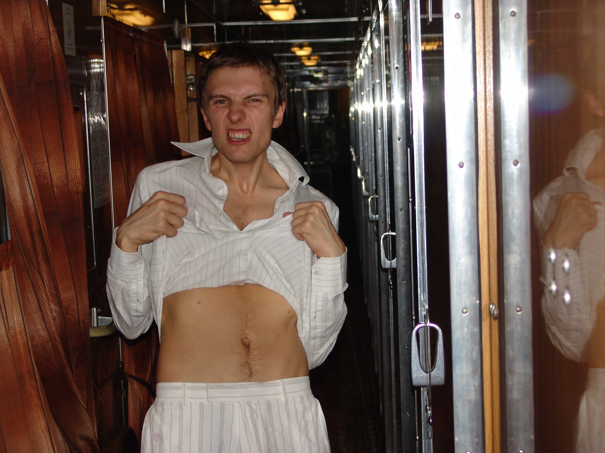 Миров. Заставка