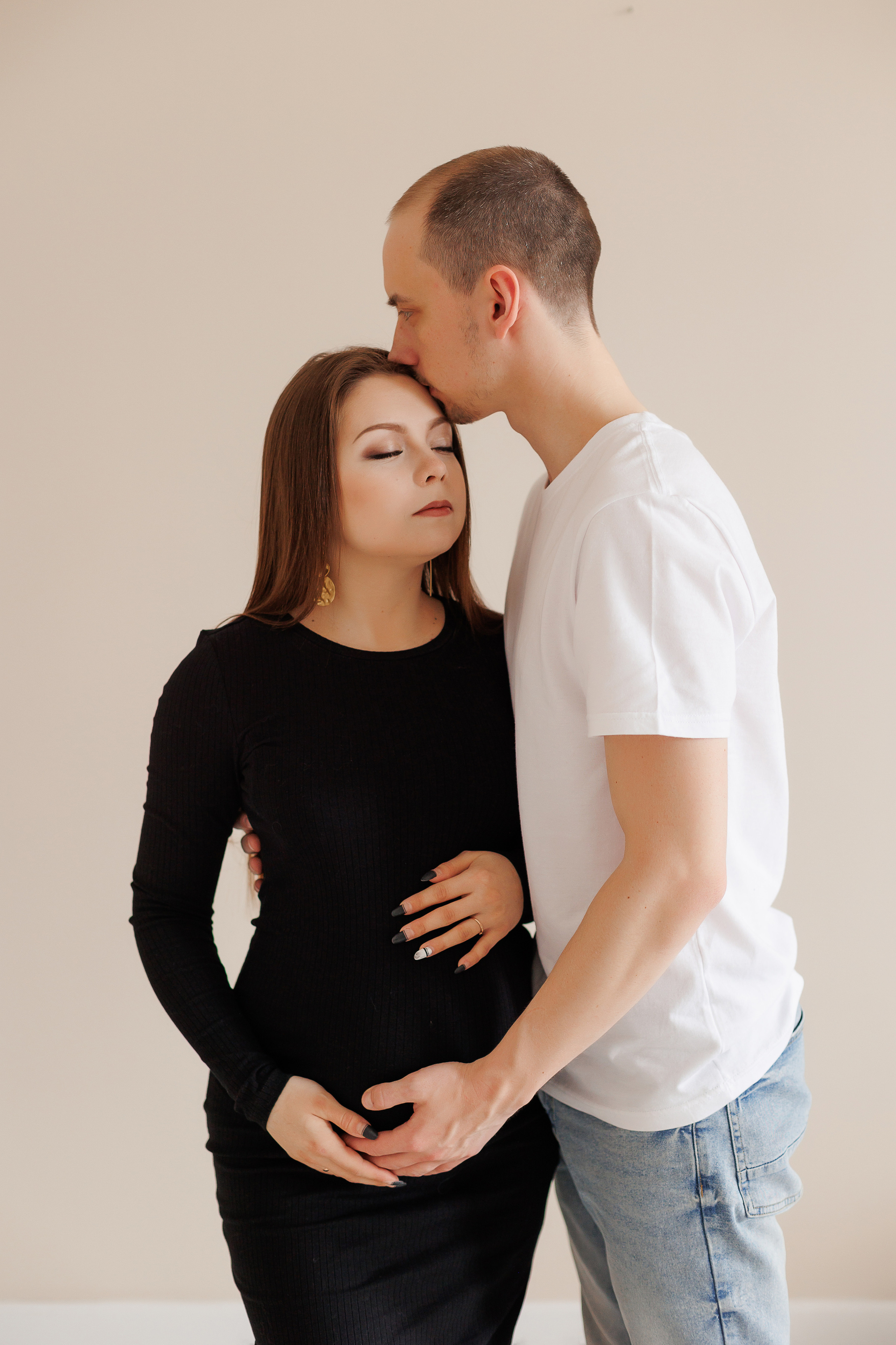 Фотосессия беременности в Твери. Свадебный и семейный фотограф в Твери и Тверской области