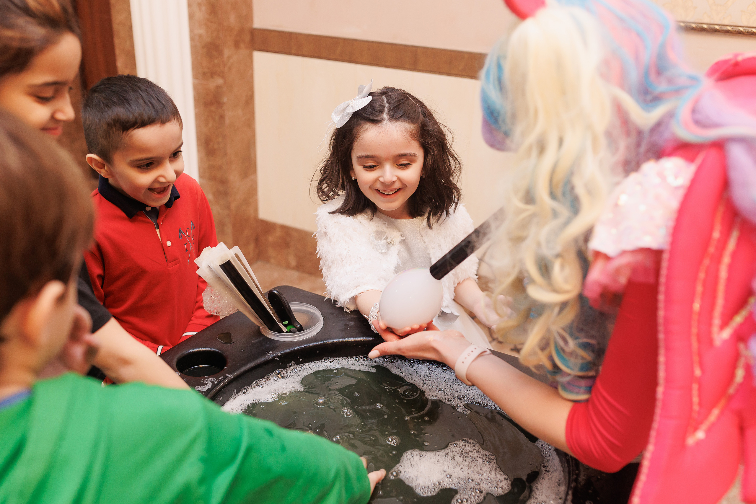 Фотограф на день рождения, мероприятие и банкет Твери. Свадебный и семейный фотограф в Твери и Тверской области