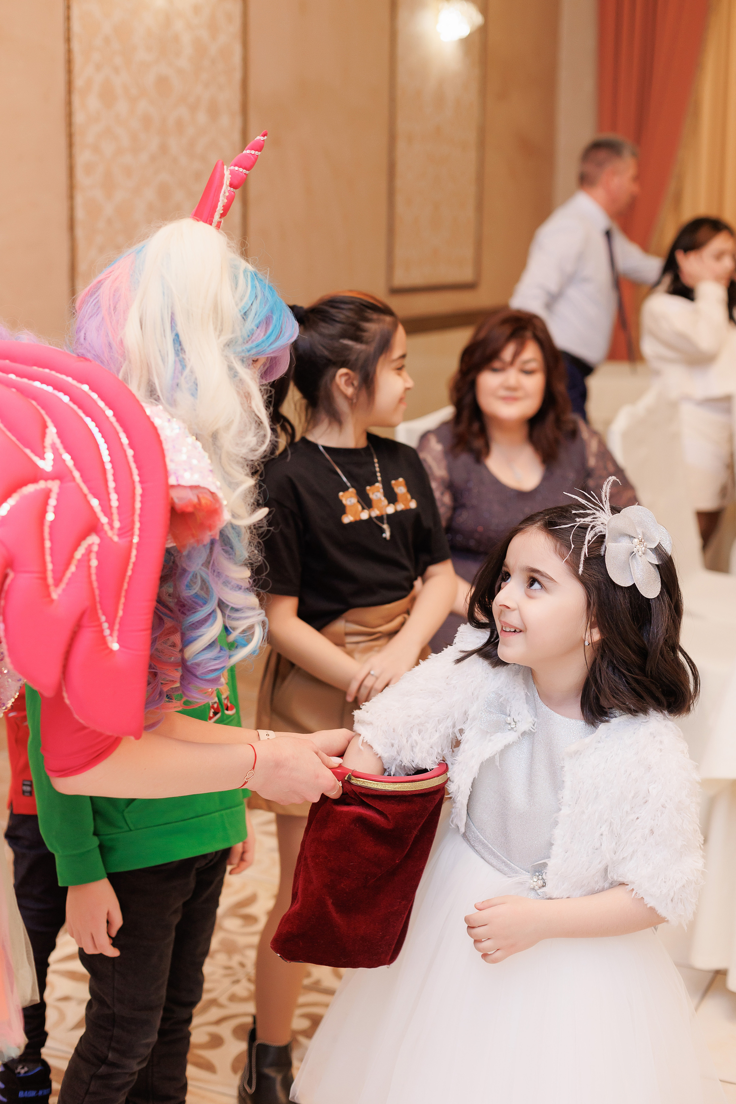 Фотограф на день рождения, мероприятие и банкет Твери. Свадебный и семейный фотограф в Твери и Тверской области