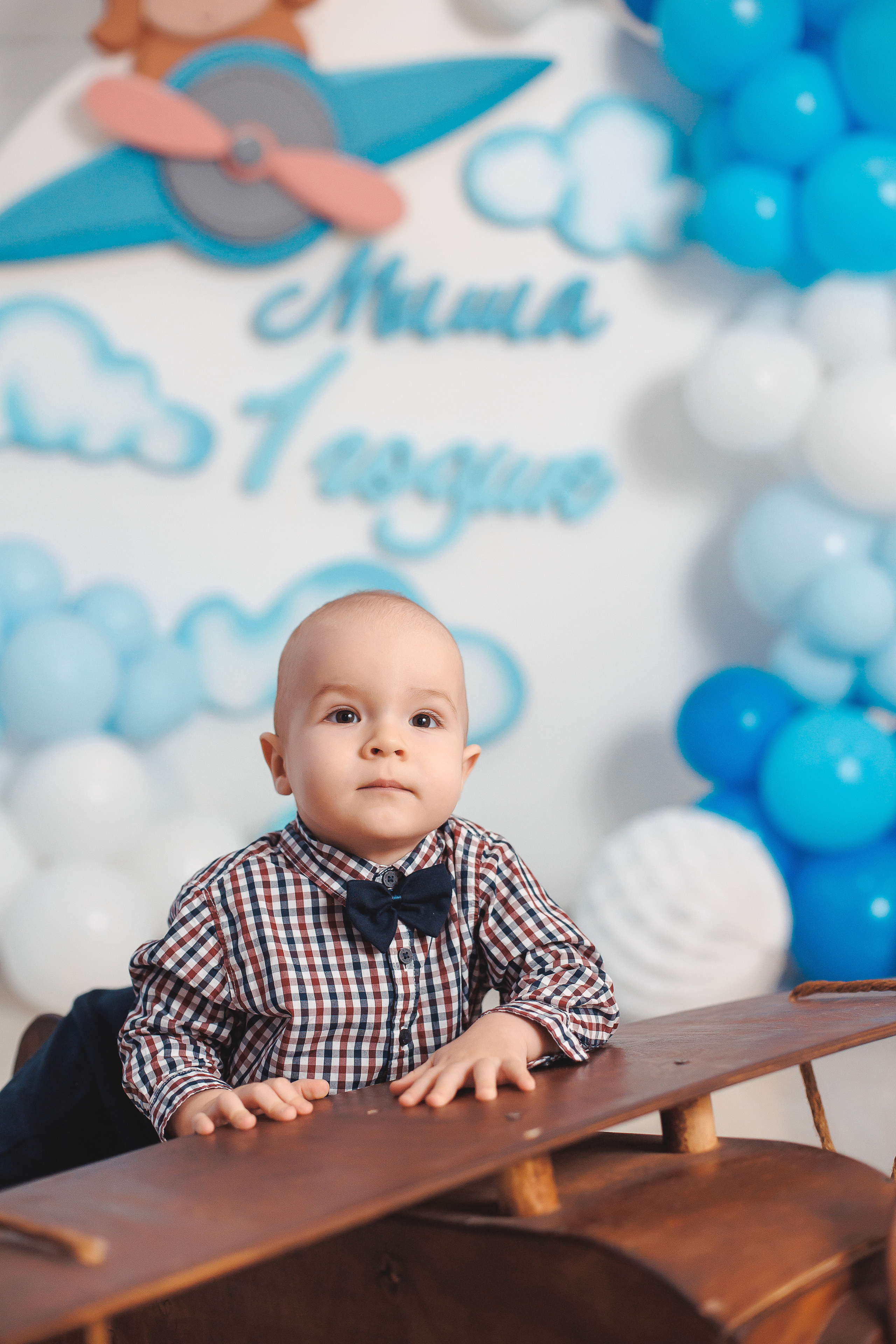 Семейная фотосессия в фотостудии и на природе в Твери. Свадебный и семейный фотограф в Твери и Тверской области