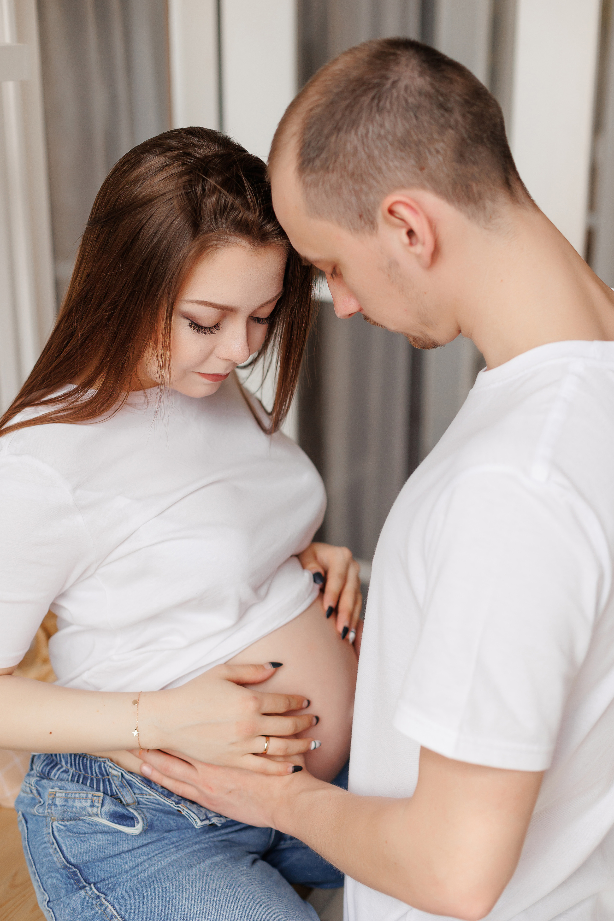 Фотосессия беременности в Твери. Свадебный и семейный фотограф в Твери и Тверской области