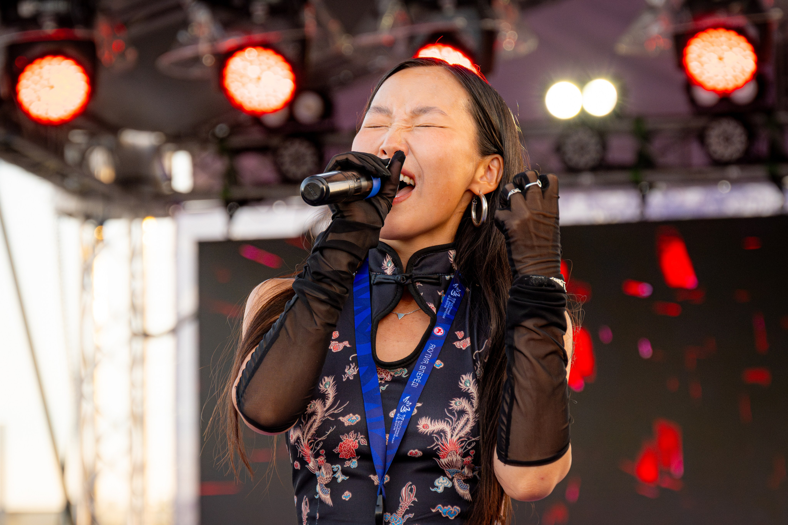 Выступление музыкального лейбла «Yieleex». Репортажный и портретный фотограф во Владивостоке Денис Седов