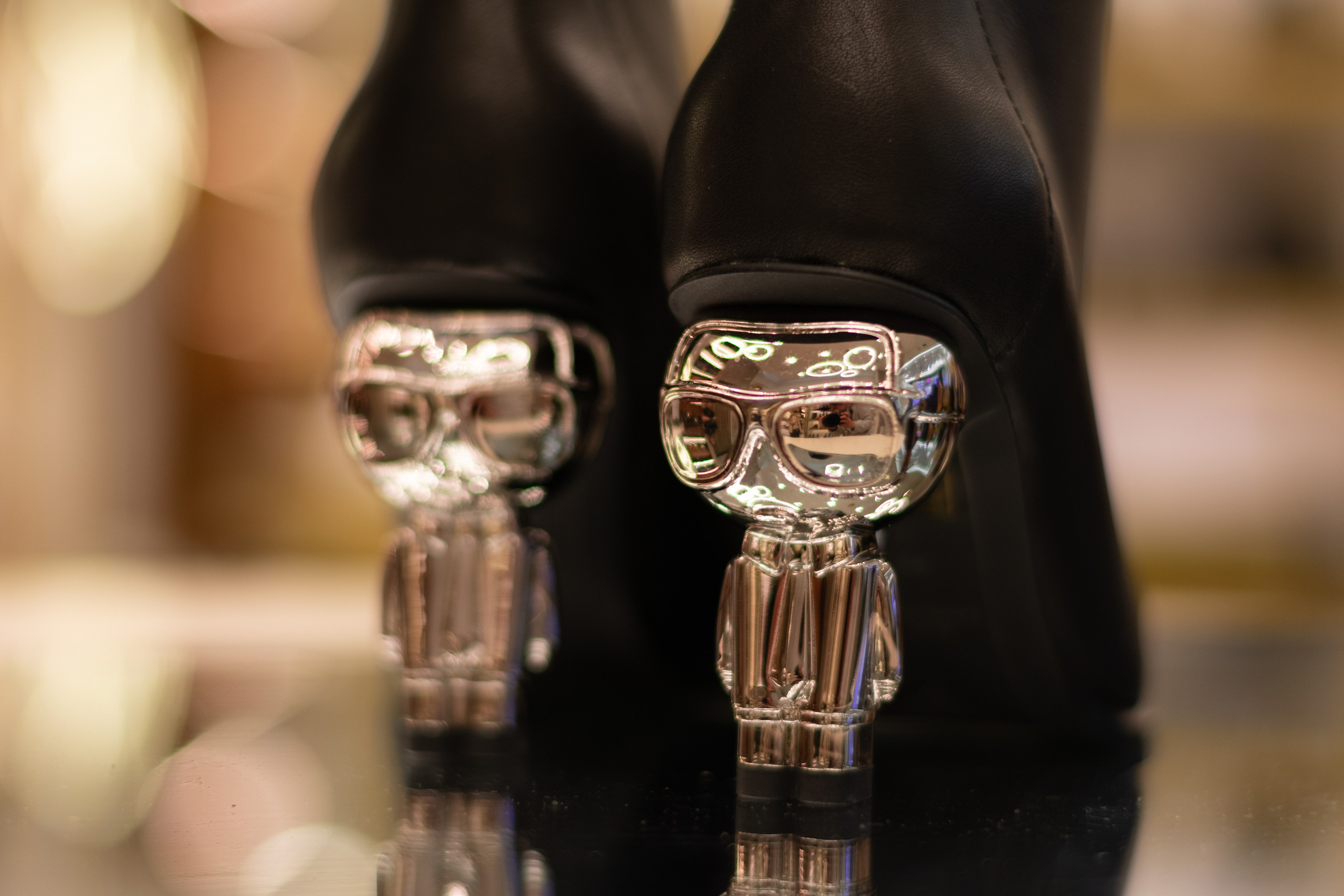 Для организаций. Предметная фотосессия для обувного магазина Capsula. Фотограф/видеограф Богдан Голованов