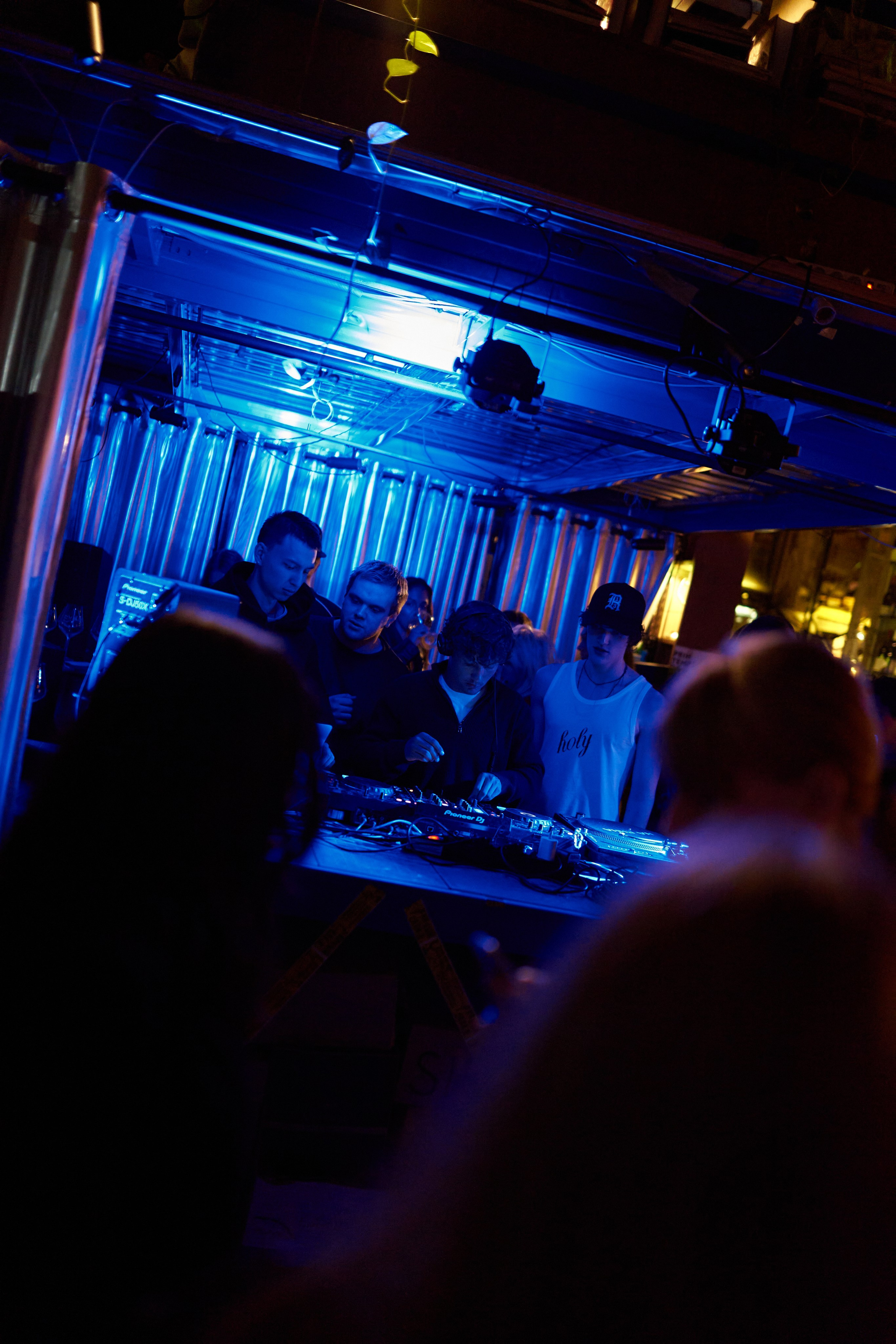 Винный склад. Коммерческий и репортажный фотограф в Санкт-Петербурге — Туся Сушка