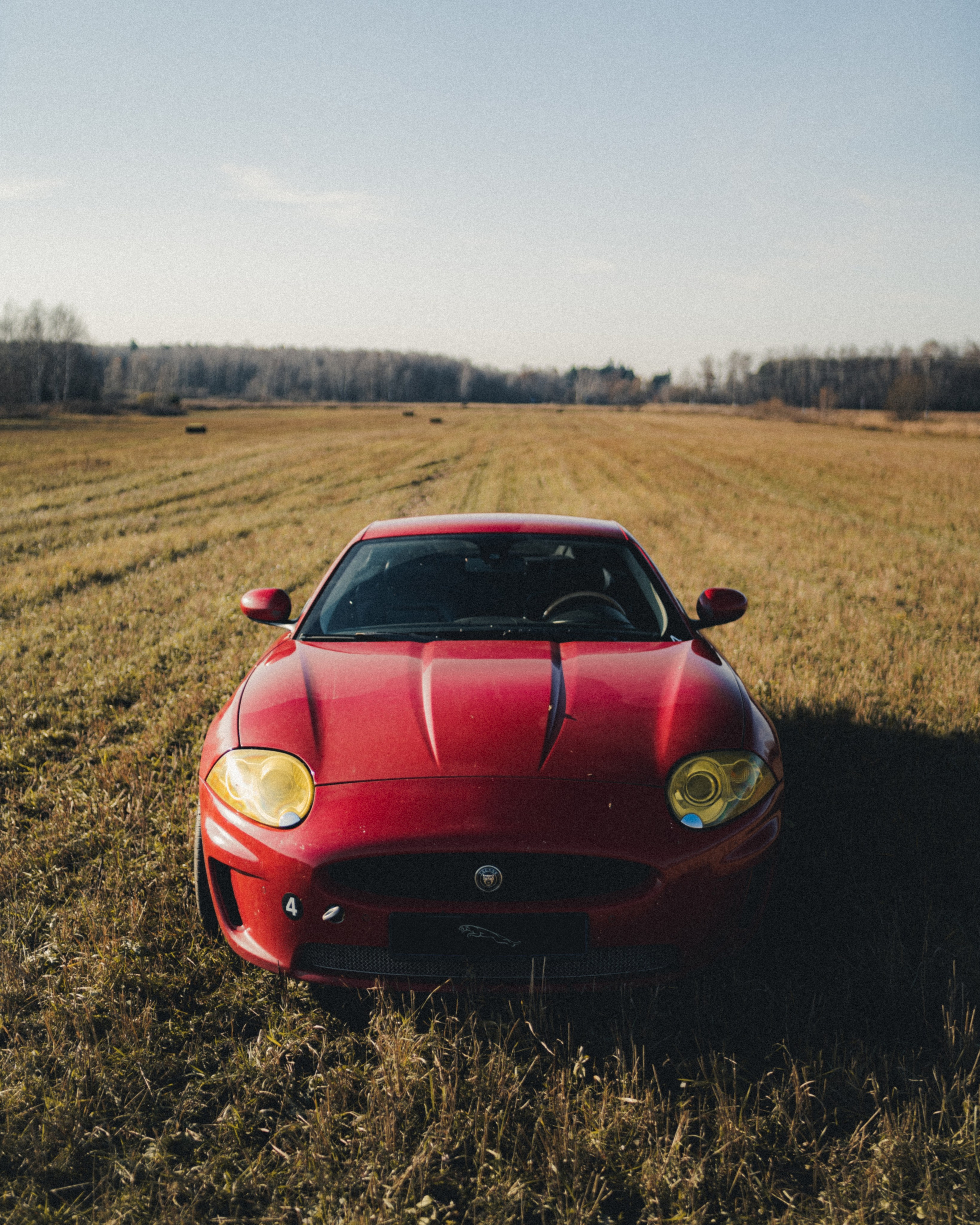 Автомобильная фотосессия Jaguar XK + портрет владельца. Фотограф Илья К. в Москве