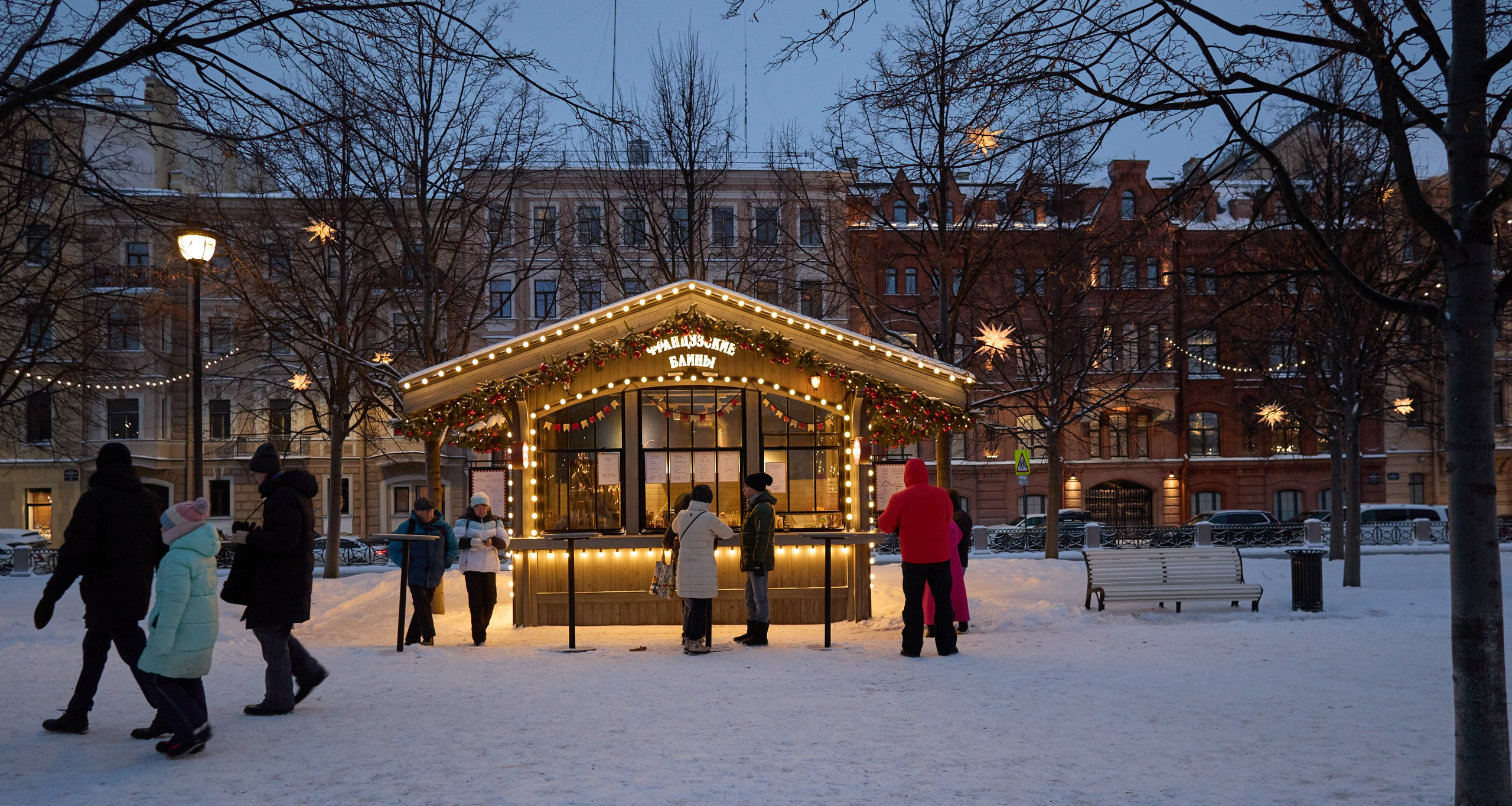 Рождество въ Санктъ-Петербургѣ. Фотографъ Сергѣевъ. Поймать мгновеніе