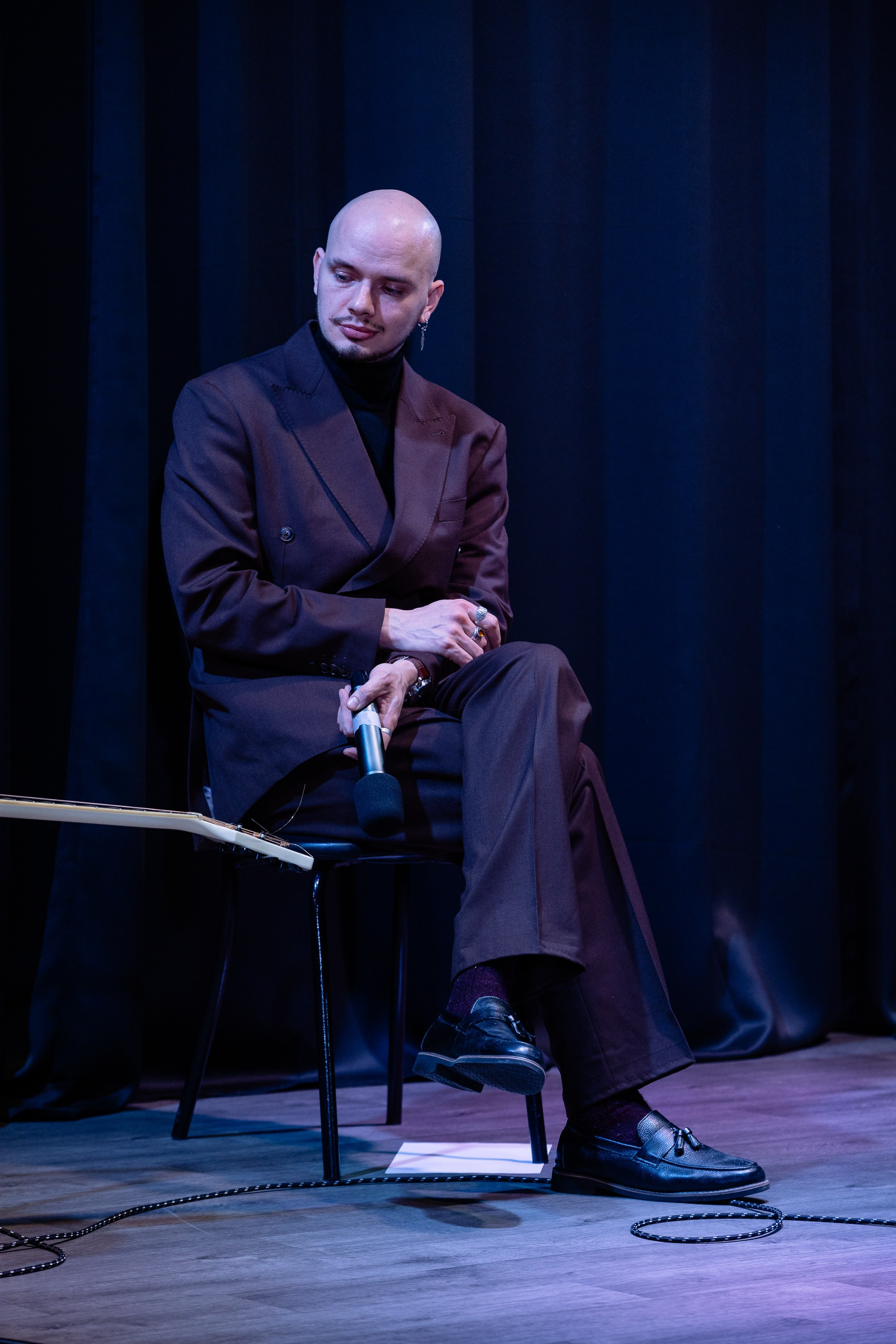 Поэтический вечер с Игорем Бушмелевым и Никой Станиславчик. Фотограф Юлия Мальцева