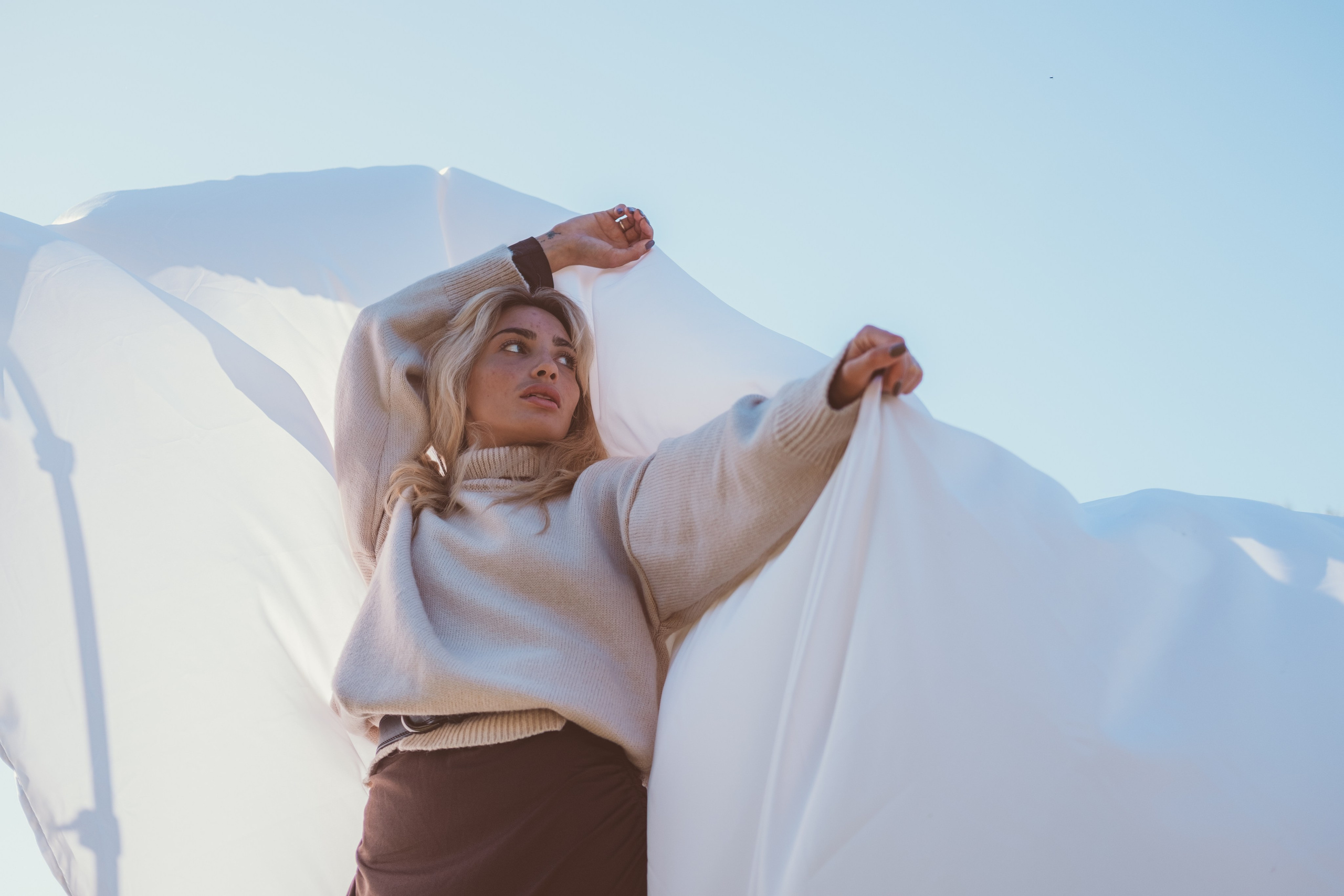 Съёмка с лошадьми, в поле. Фотограф в Иркутске Анна Мирошникова