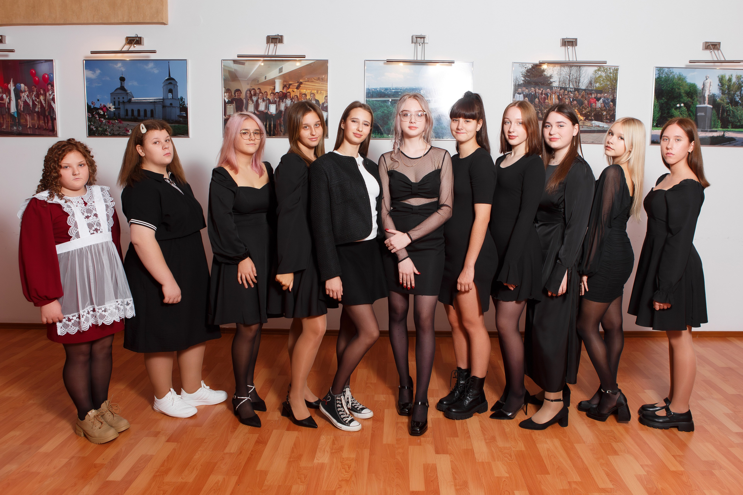 ФОТОСЕССИЯ ДЛЯ 9 КЛАССА «ГИМНАЗИЯ». ТВОЙ АЛЬБОМ / ТВОИ ПРАВИЛА