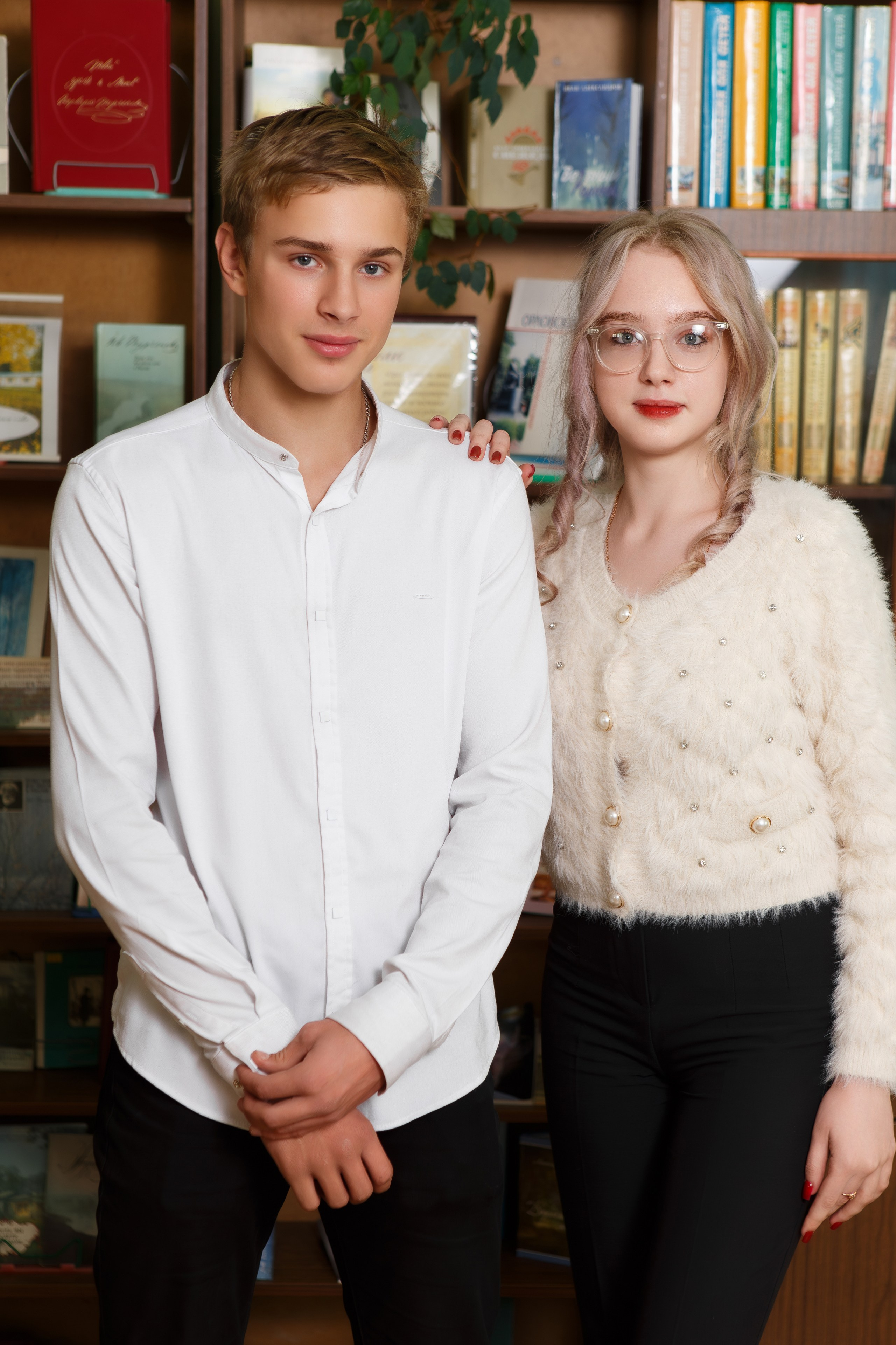 ФОТОСЕССИЯ ДЛЯ 9 КЛАССА «ГИМНАЗИЯ». ТВОЙ АЛЬБОМ / ТВОИ ПРАВИЛА