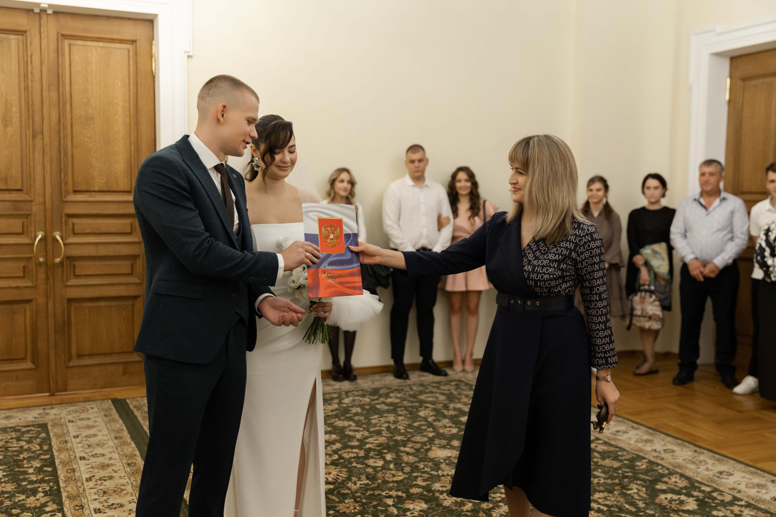 Вера и Илья. Я Ира и я фотографирую свадьбы более 10 лет