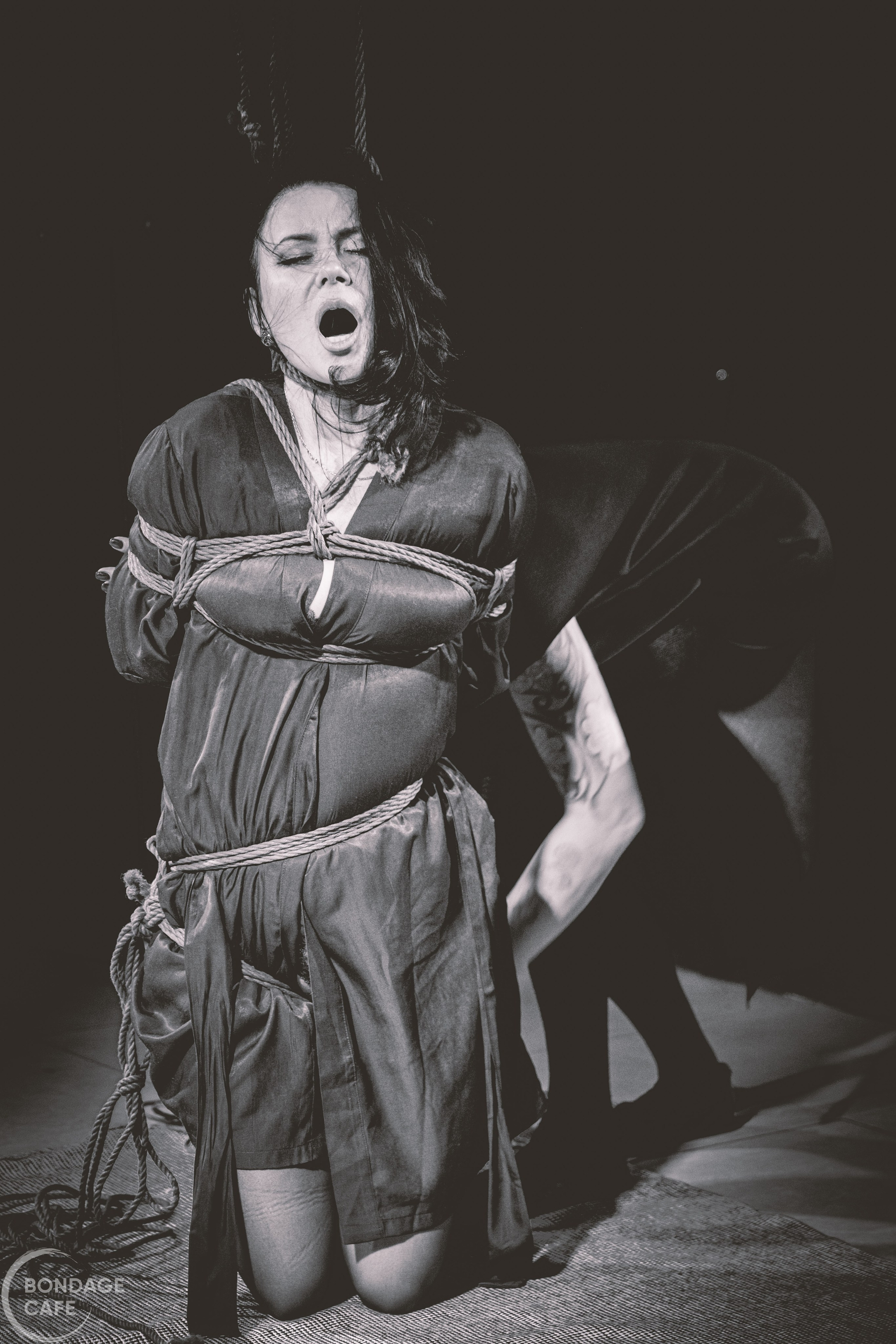 Bondage Cafe | 2023.12 | 18+. Misha Light ✨ Photography