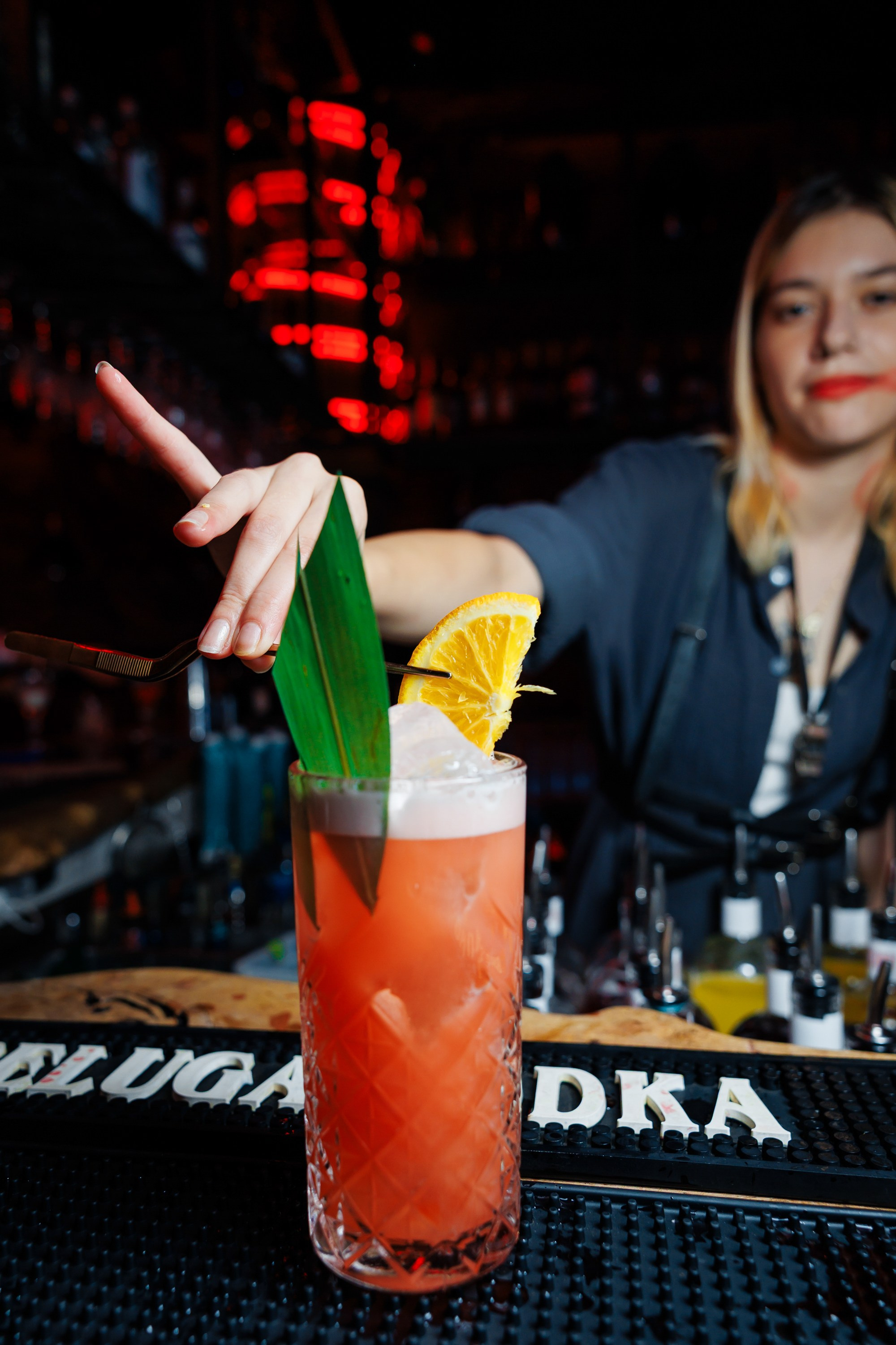 Клубный фотограф и nightlife-репортаж в Москве — Адам Черноуски. Событийный и портретный фотограф в Москве — Адам Черноуски