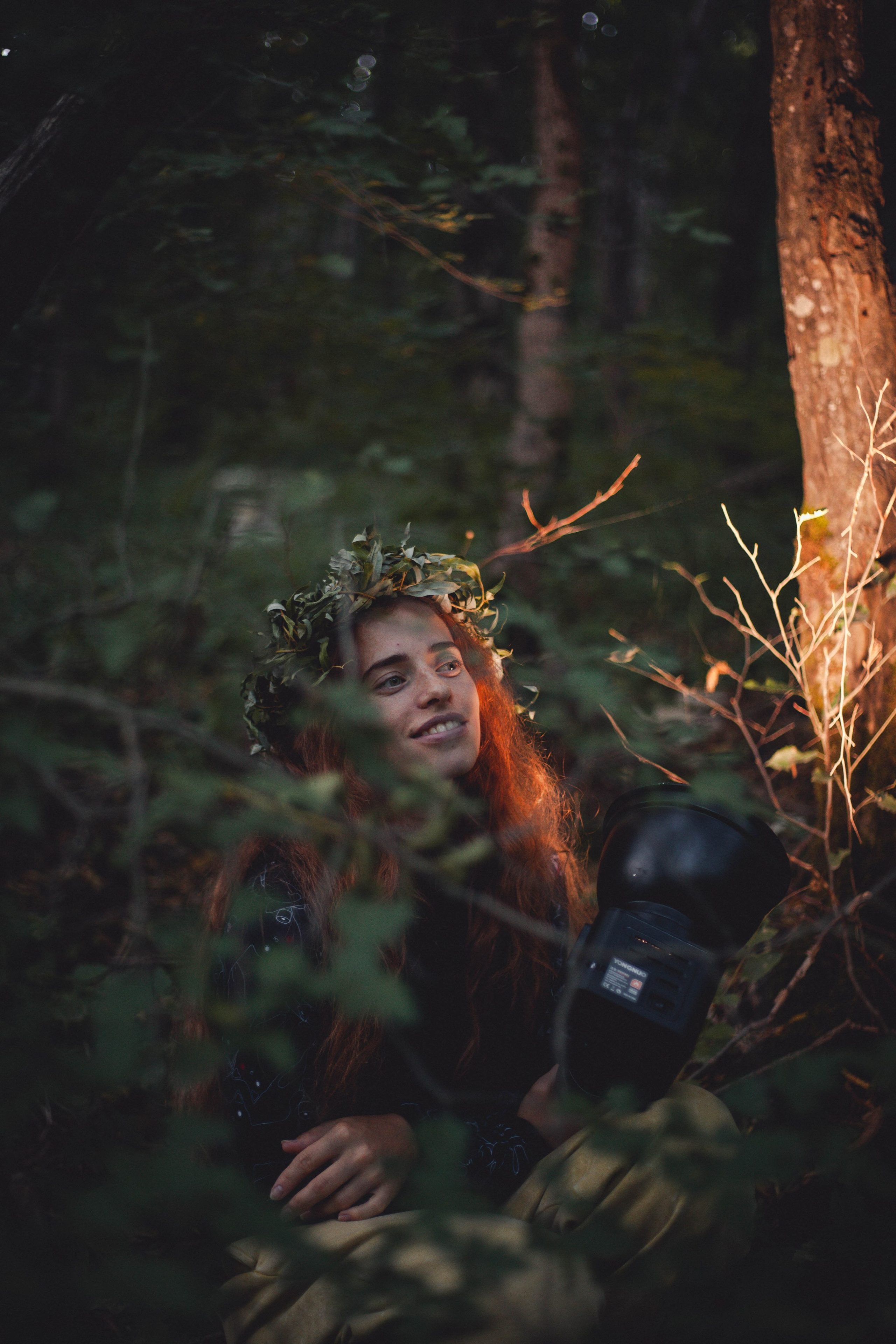 Клип. Уличный фотограф Города N