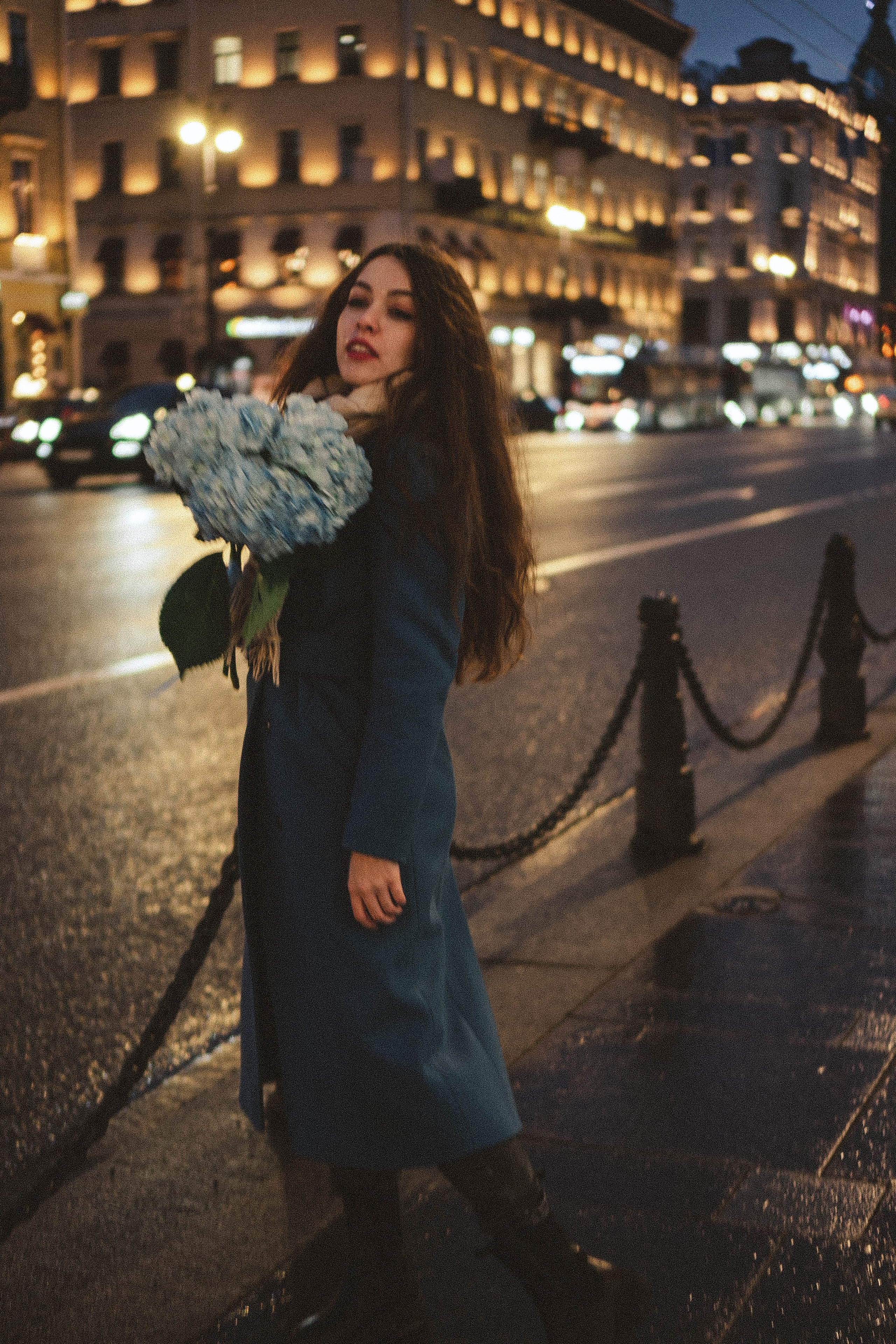 Прогулочная фотосессия по центру. Профессиональный фотограф, Санкт-Петербург — Виктория Богомолова