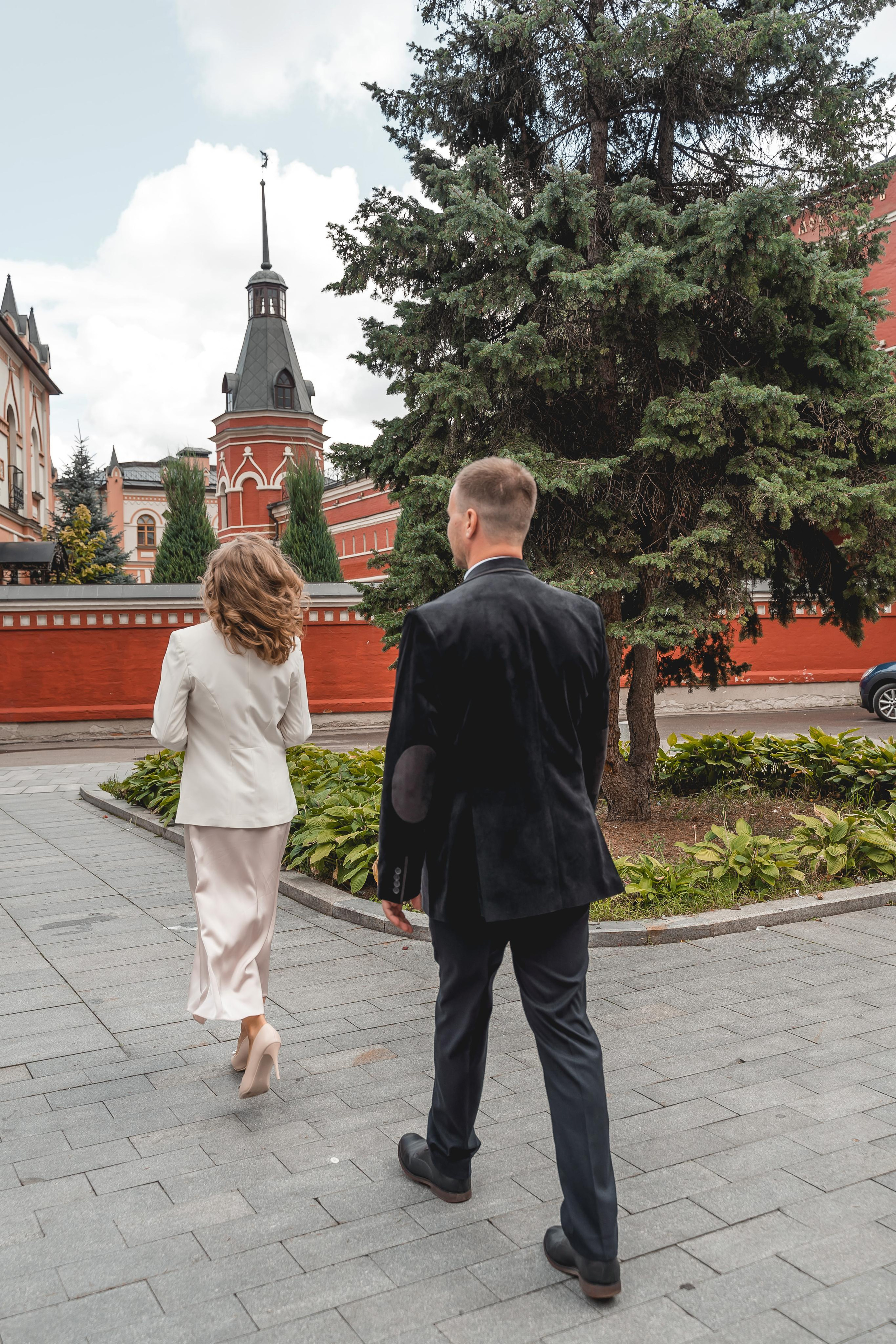 Свадебная фотосессия в Таганском ЗАГС. Свадебный фотограф в ЗАГС