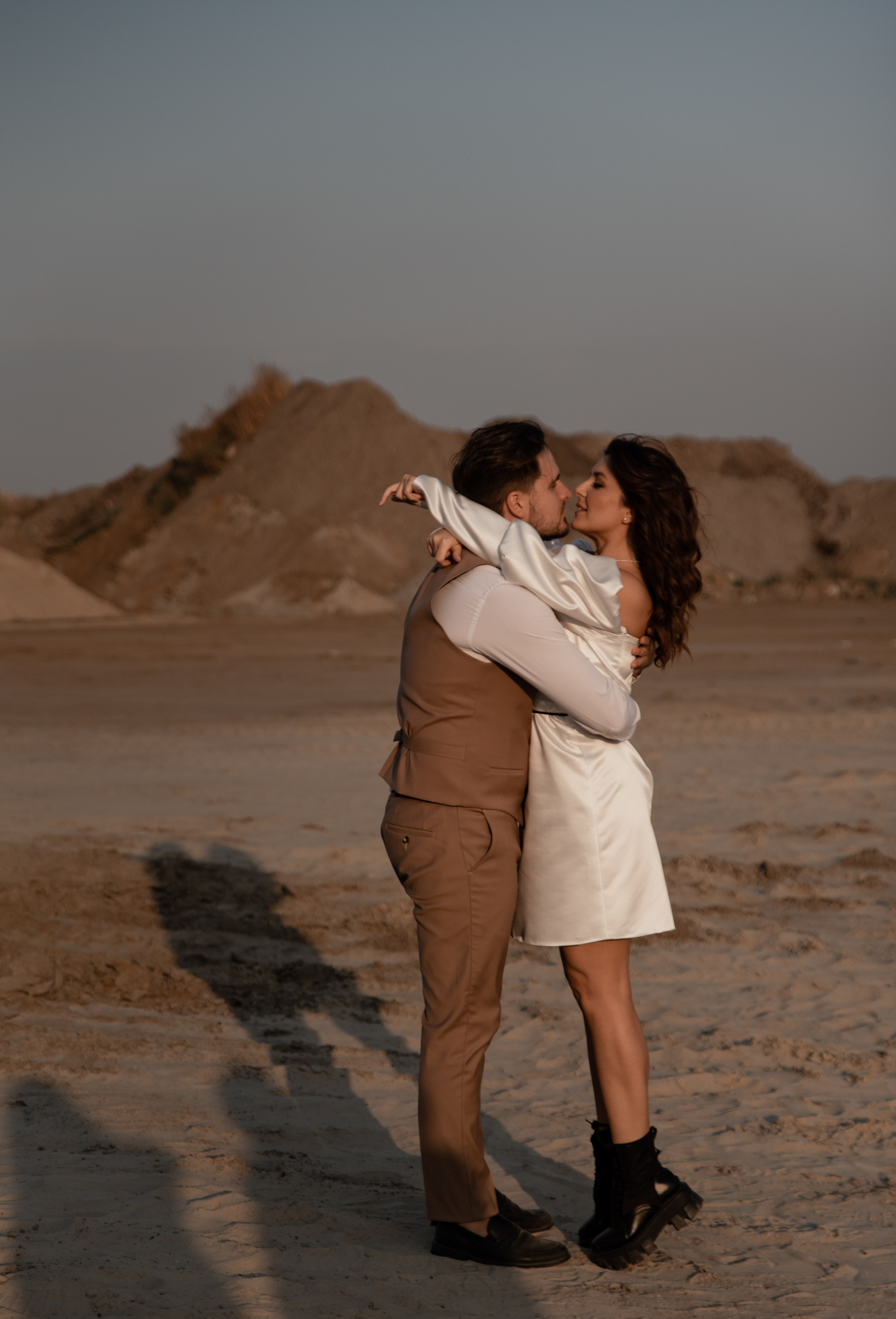 Алена и Женя, съемка с ретро машиной (съемка в рамках моего Воркшопа). Свадебный фотограф Тюмень Анастасия Битная