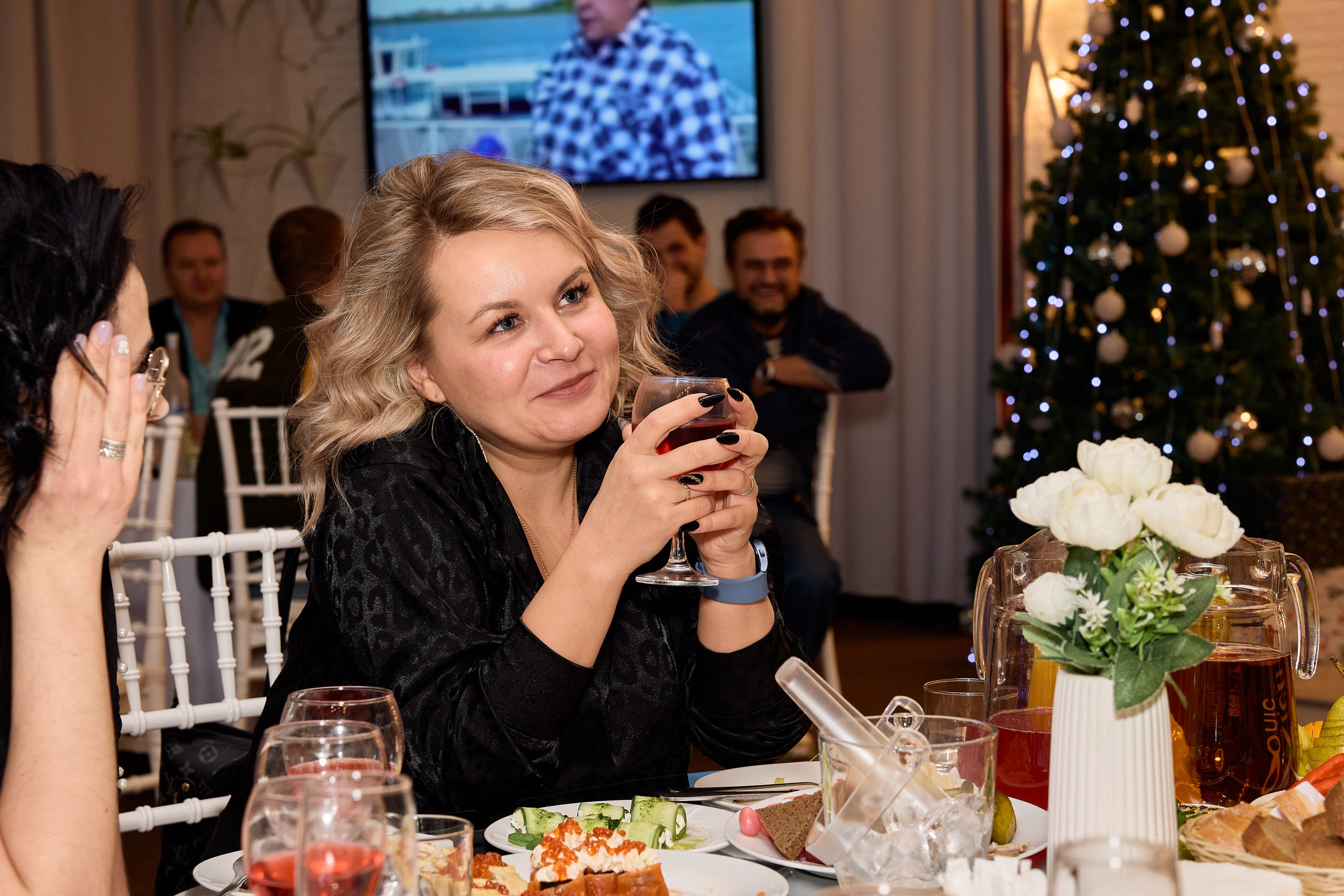 Новогодние корпоративы. Предметный и репортажный фотограф Алексей Кротов