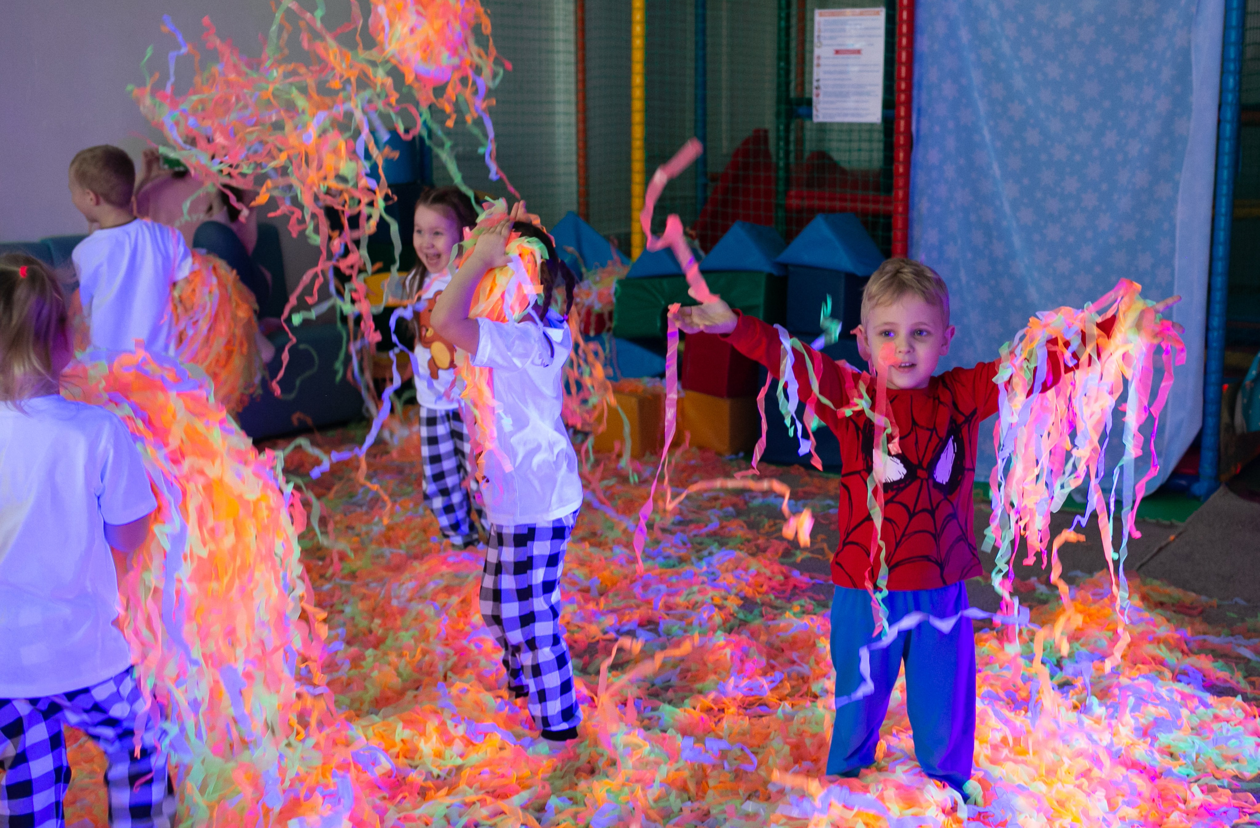 Праздники. Фотограф новорожденных и семейный фотограф НСО г. Бердск Марина Львова