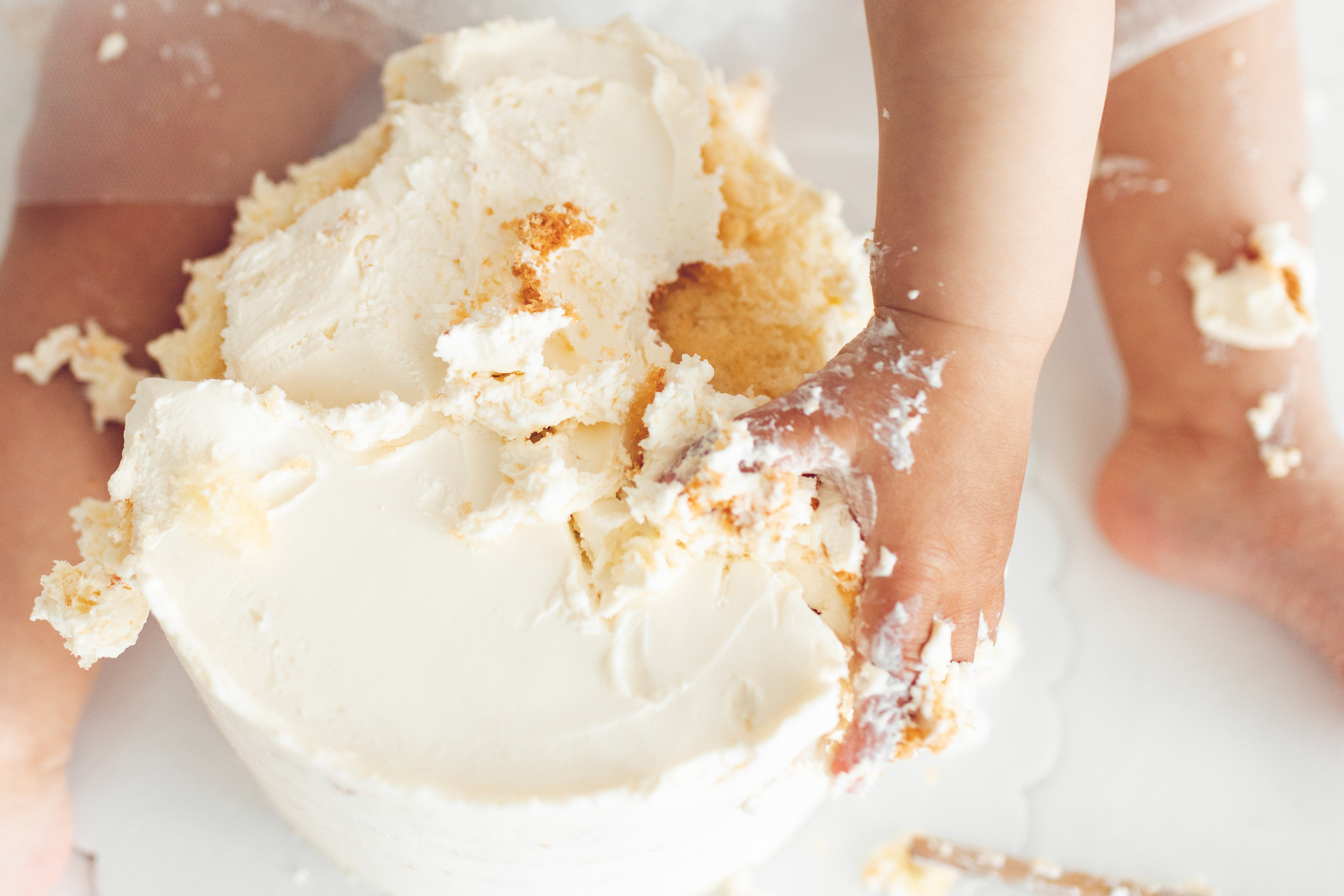 Фотосессия крушение торта