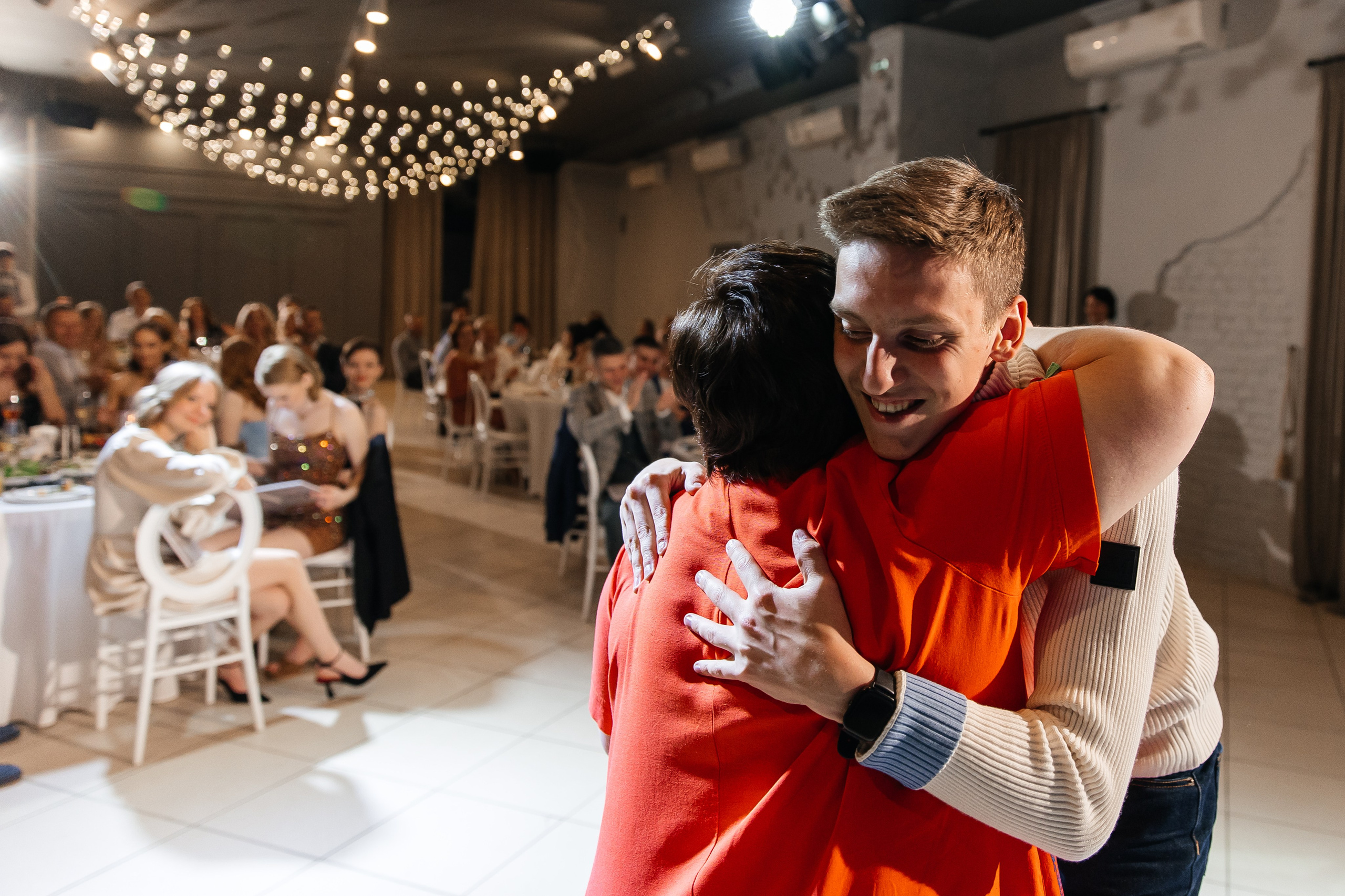 2023-06-23 Выпускной МБОУ СОШ № 10. Фотограф в Красноярске