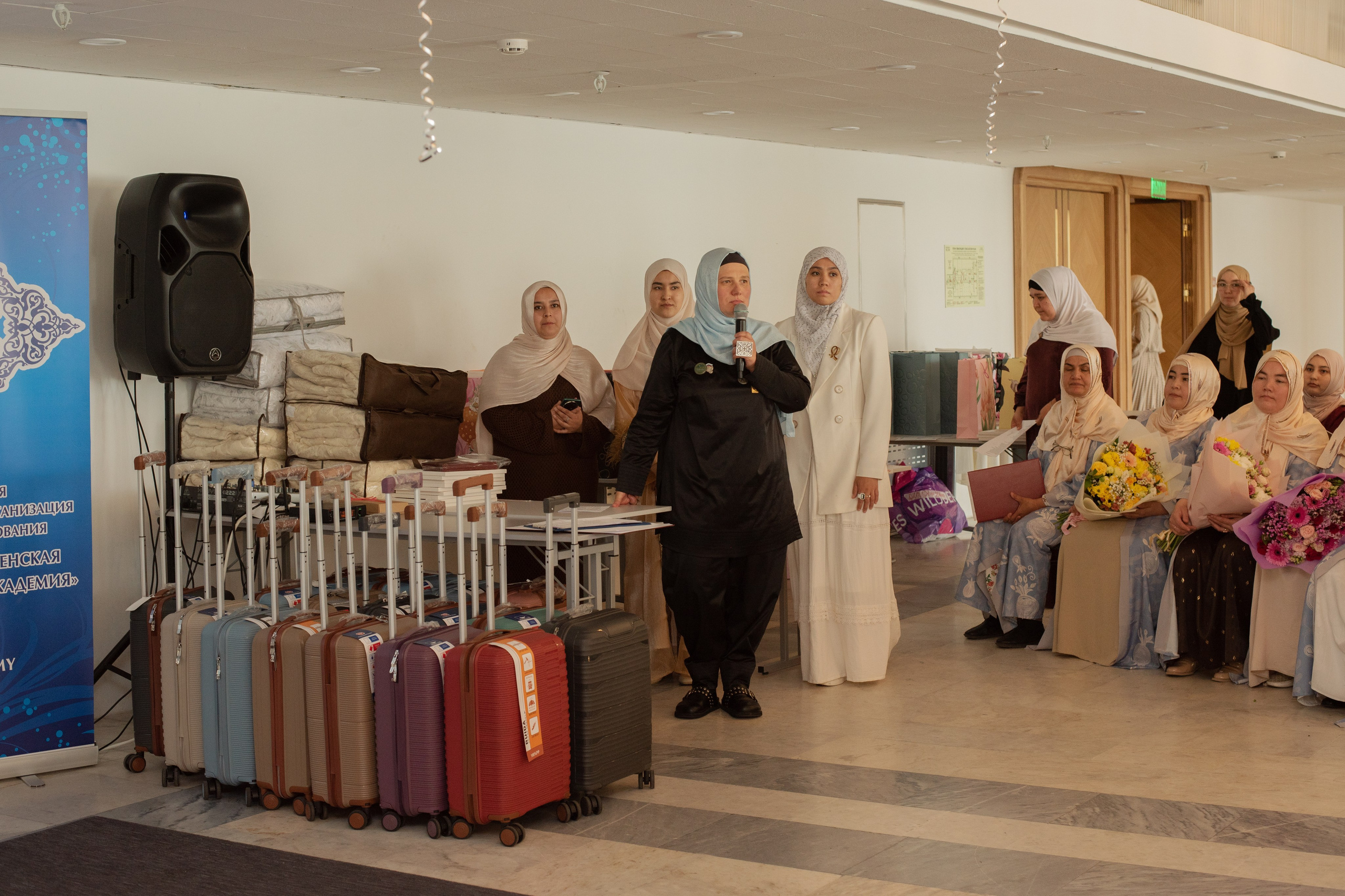 Выпускной в Евразийской женской гуманитарной академии. Лина Курочка — ваш фотограф