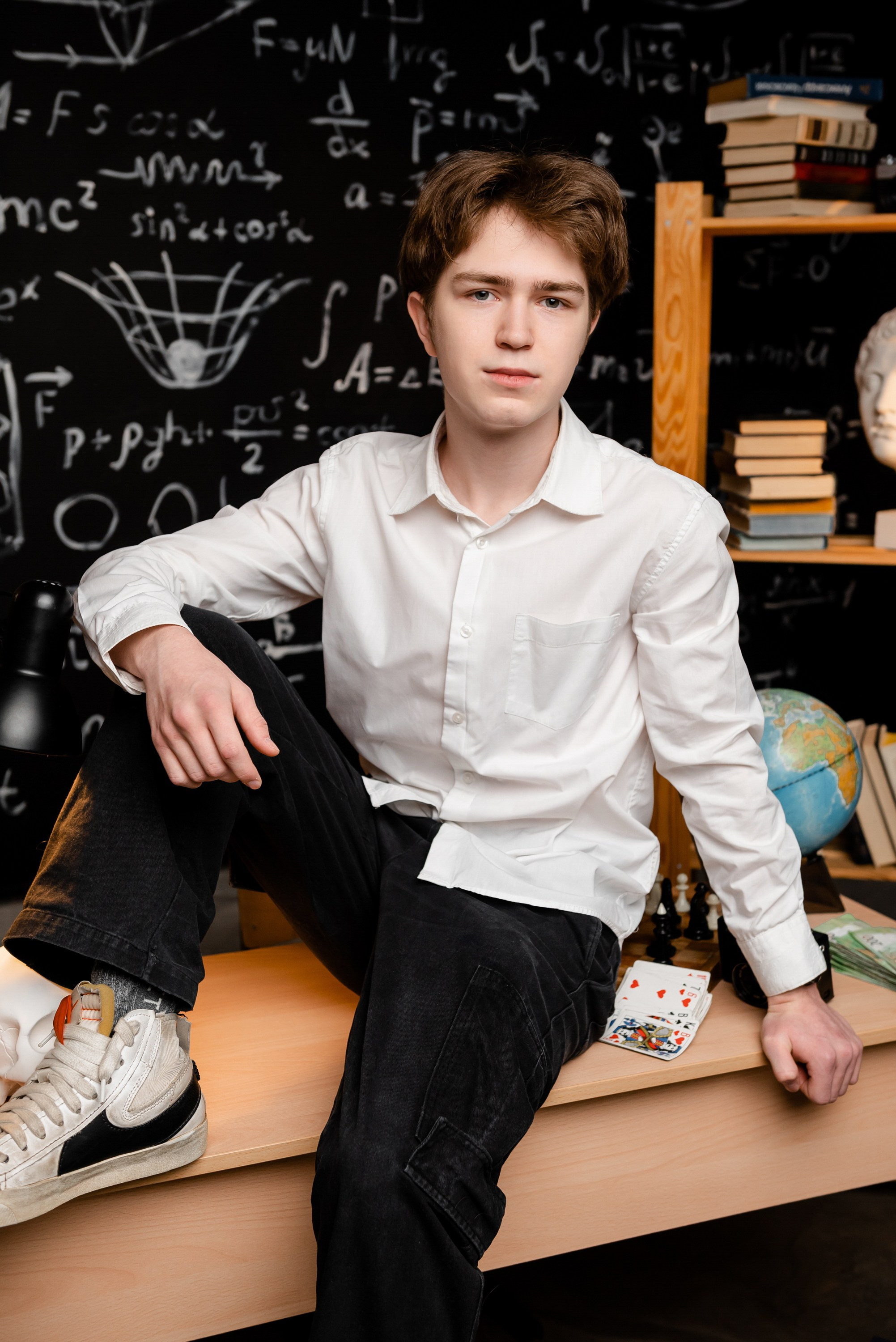 Banana Book — бутик выпускных альбомов