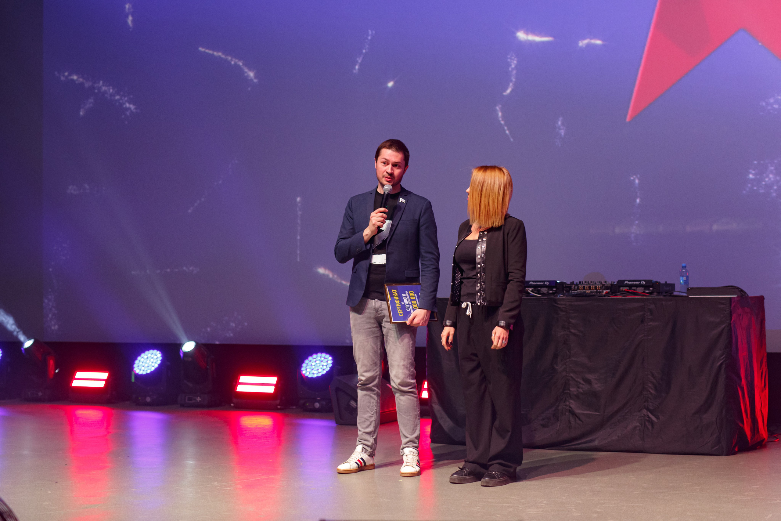 Концерт» Звёзды Русского Радио». Фотограф в Воронеже Иван Самодуров