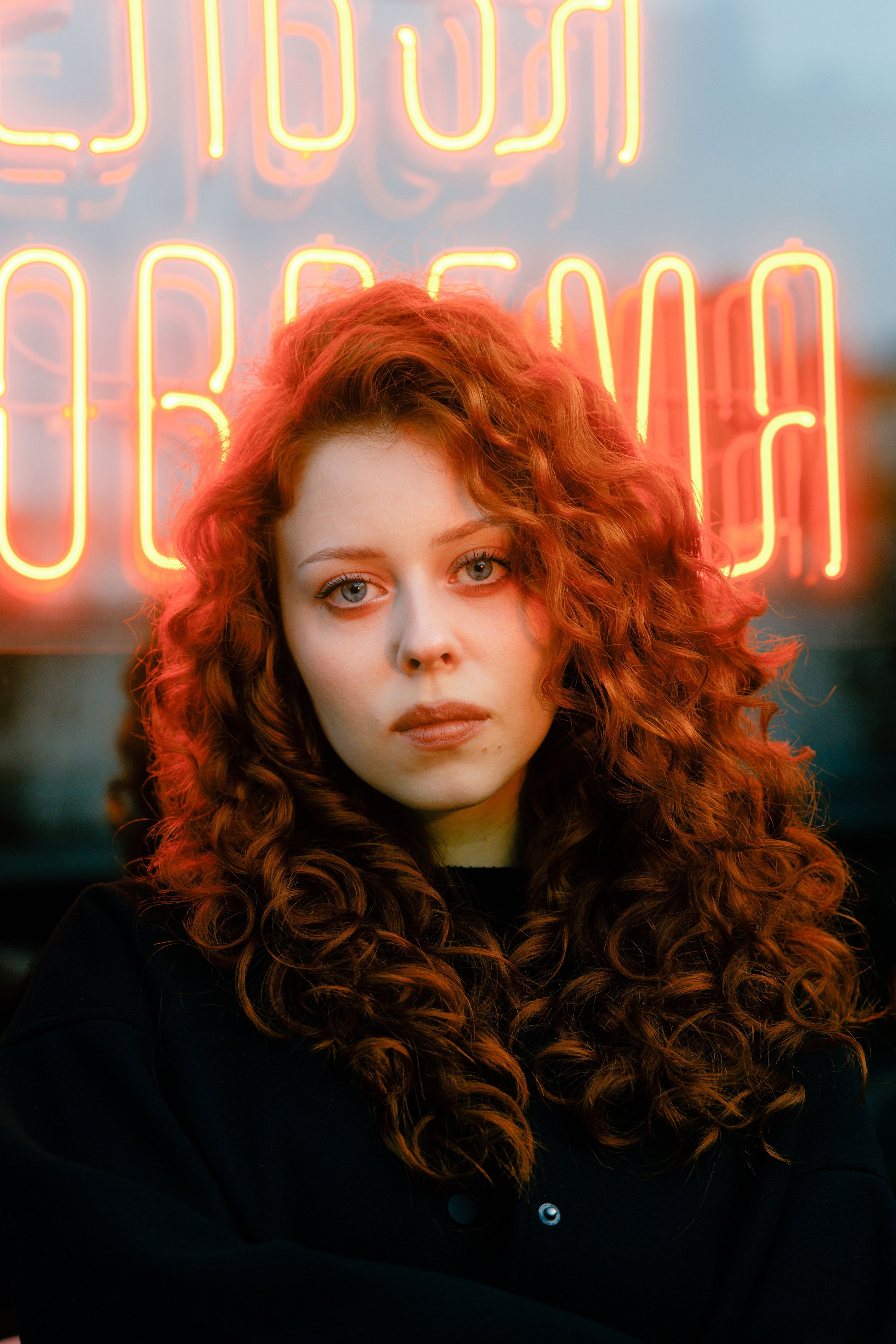 Women’s Portraits. Street & Portrait photographer Lina Thorne based in Moscow