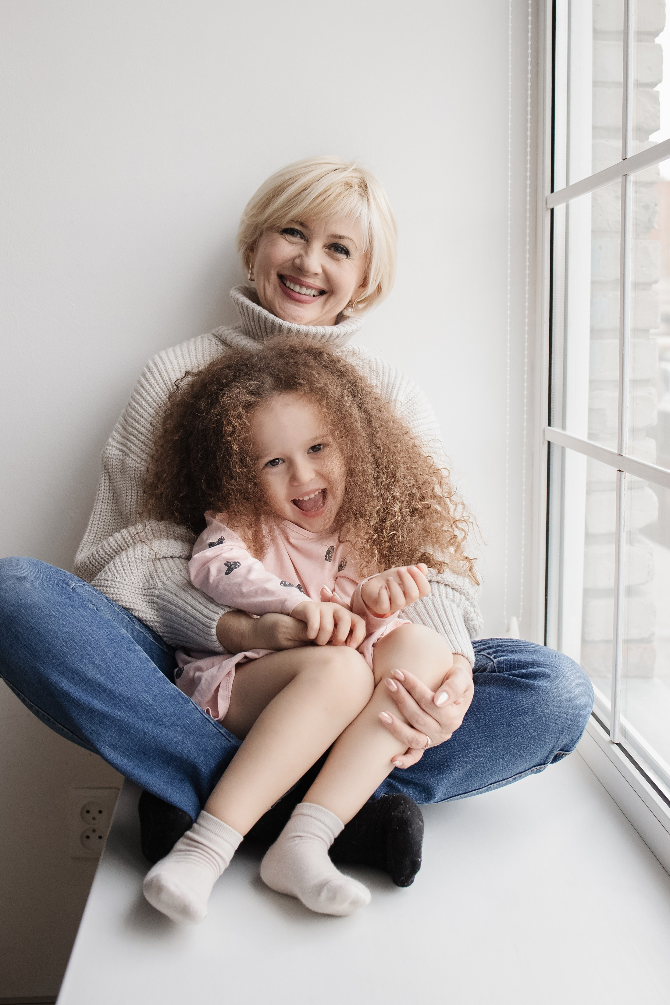 В ожидании сестренки перед Новым годом. Фотограф Новосибирск