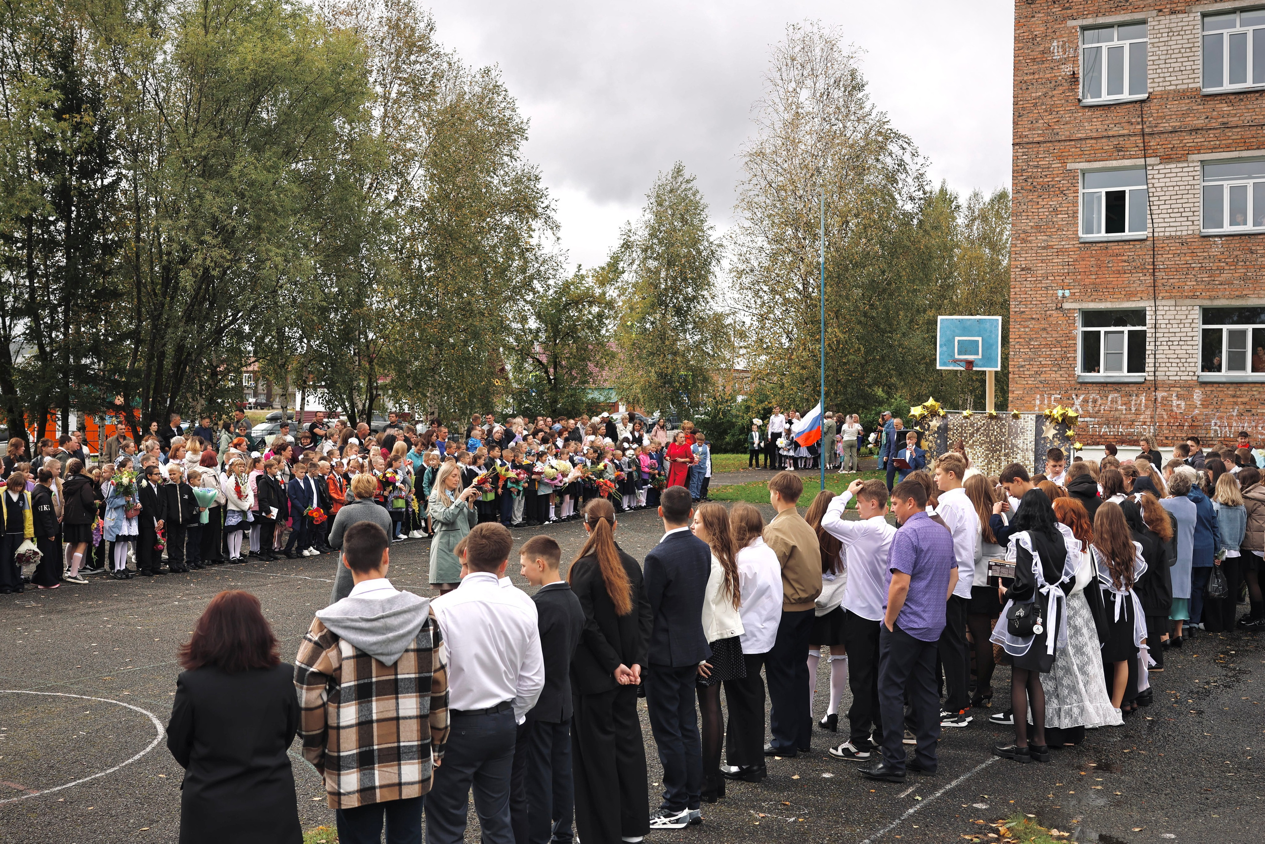 1 сентября. Родная школа. Фотограф портретист в Санкт Петербурге Дроздова Алла